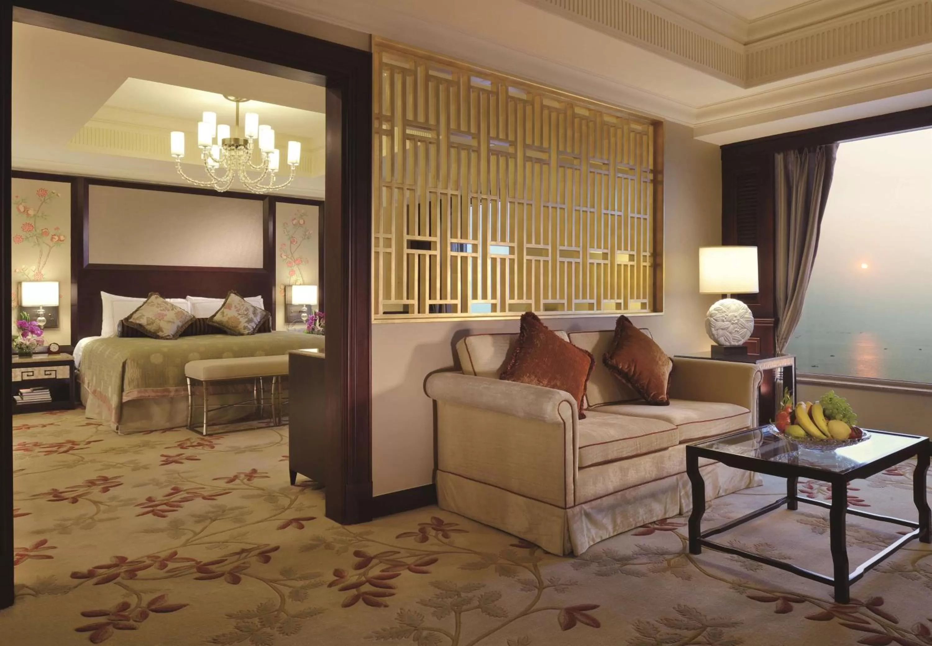 Photo of the whole room in Shangri-La Beihai