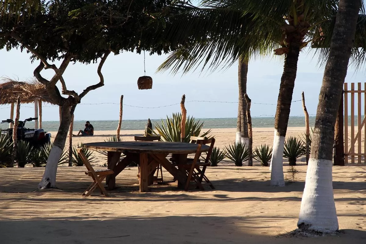 Seating area, Beach in Pousada Recanto da Praia