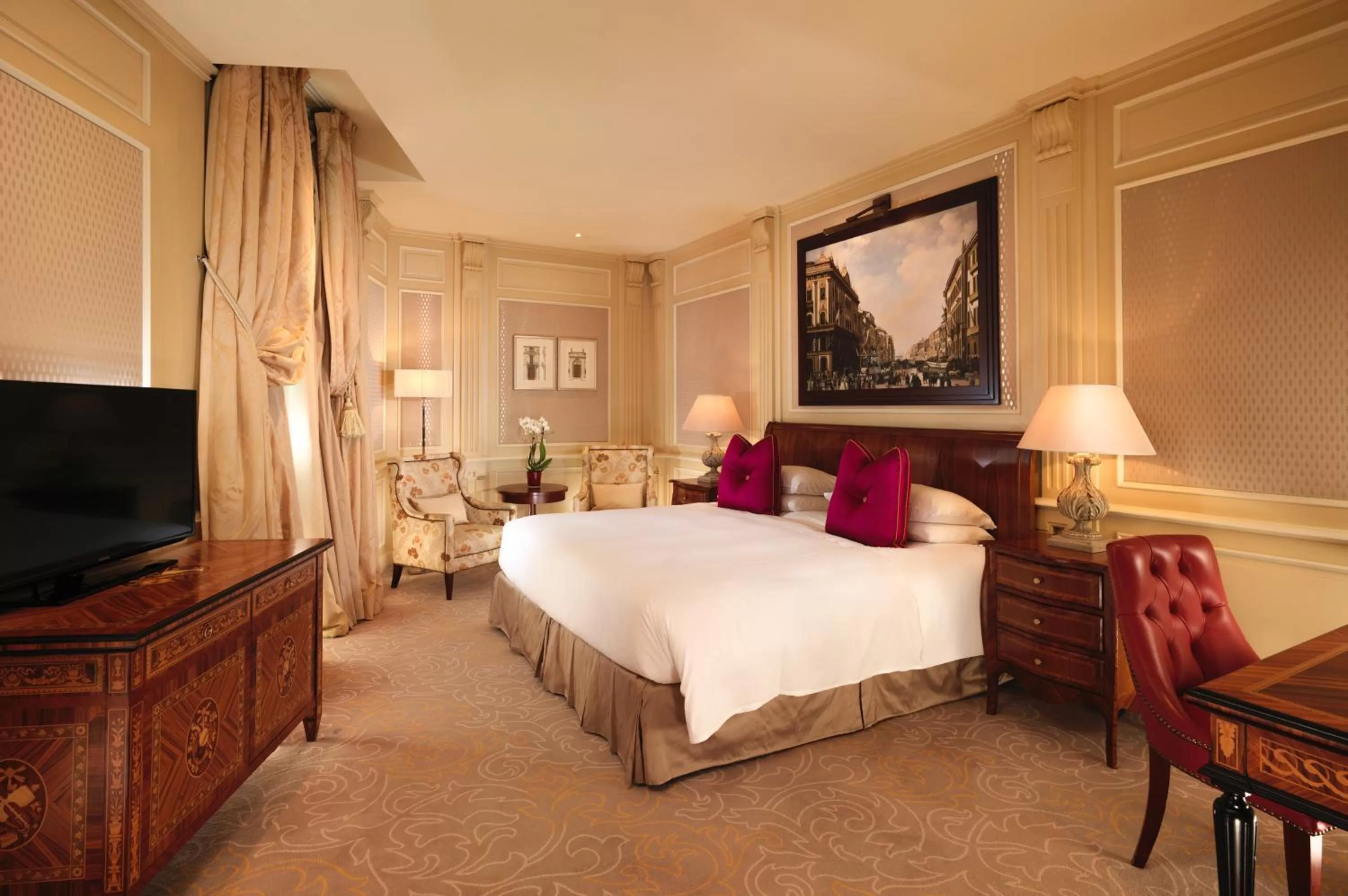 Bed in Hotel Principe Di Savoia - Dorchester Collection