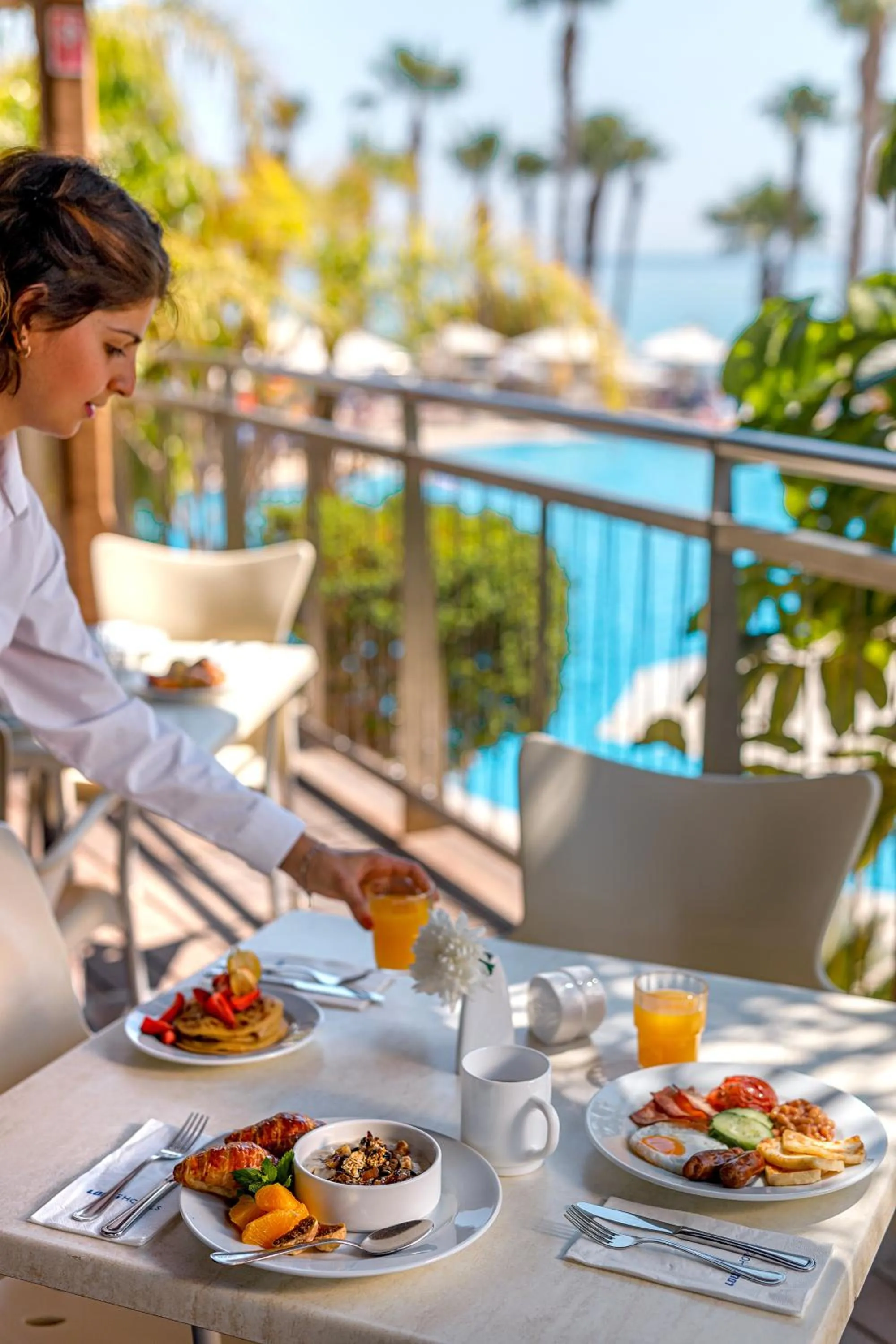 Breakfast in Louis Althea Beach