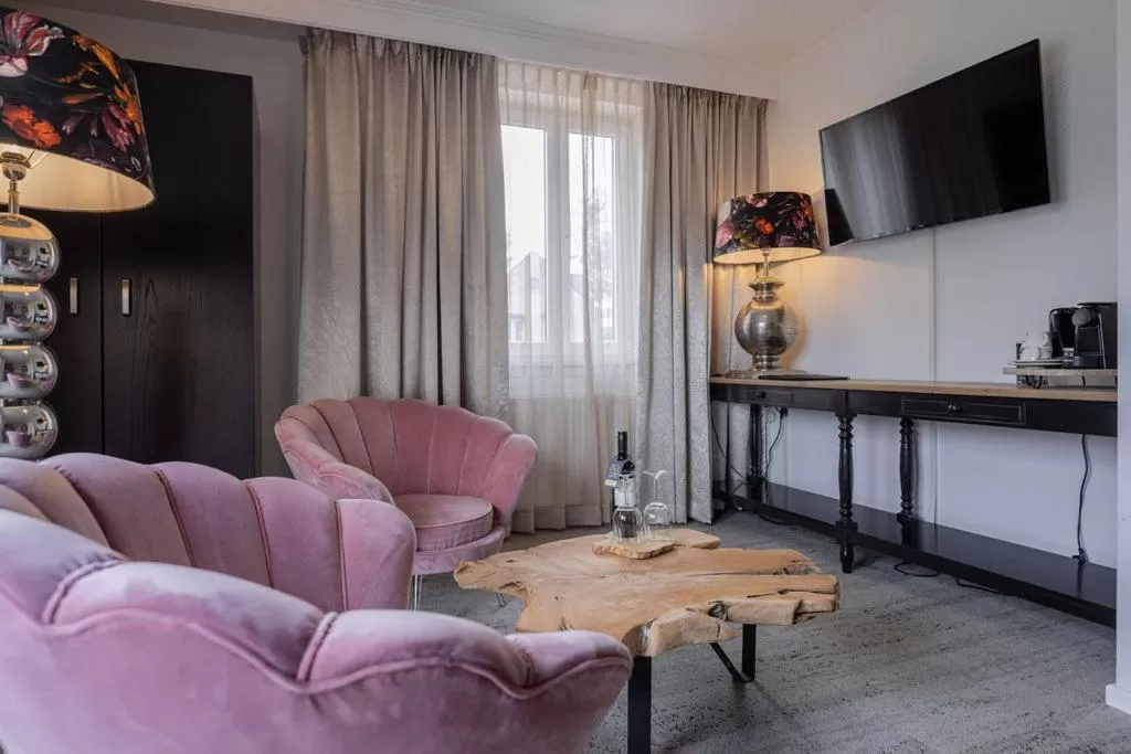 Seating Area in Boutique Hotel Slenaker Vallei - Buitengewoongenieten