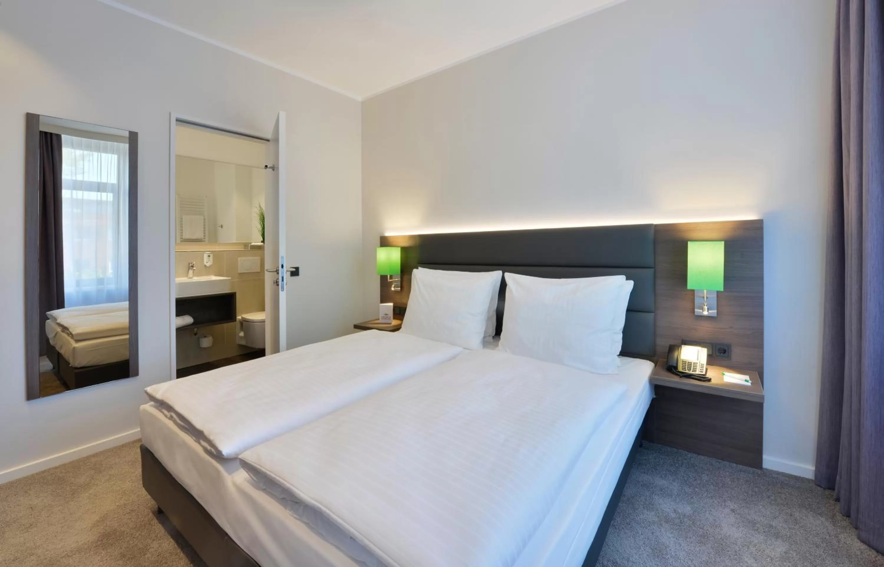 Bedroom, Bed in Appartello Smarttime living Hamburg