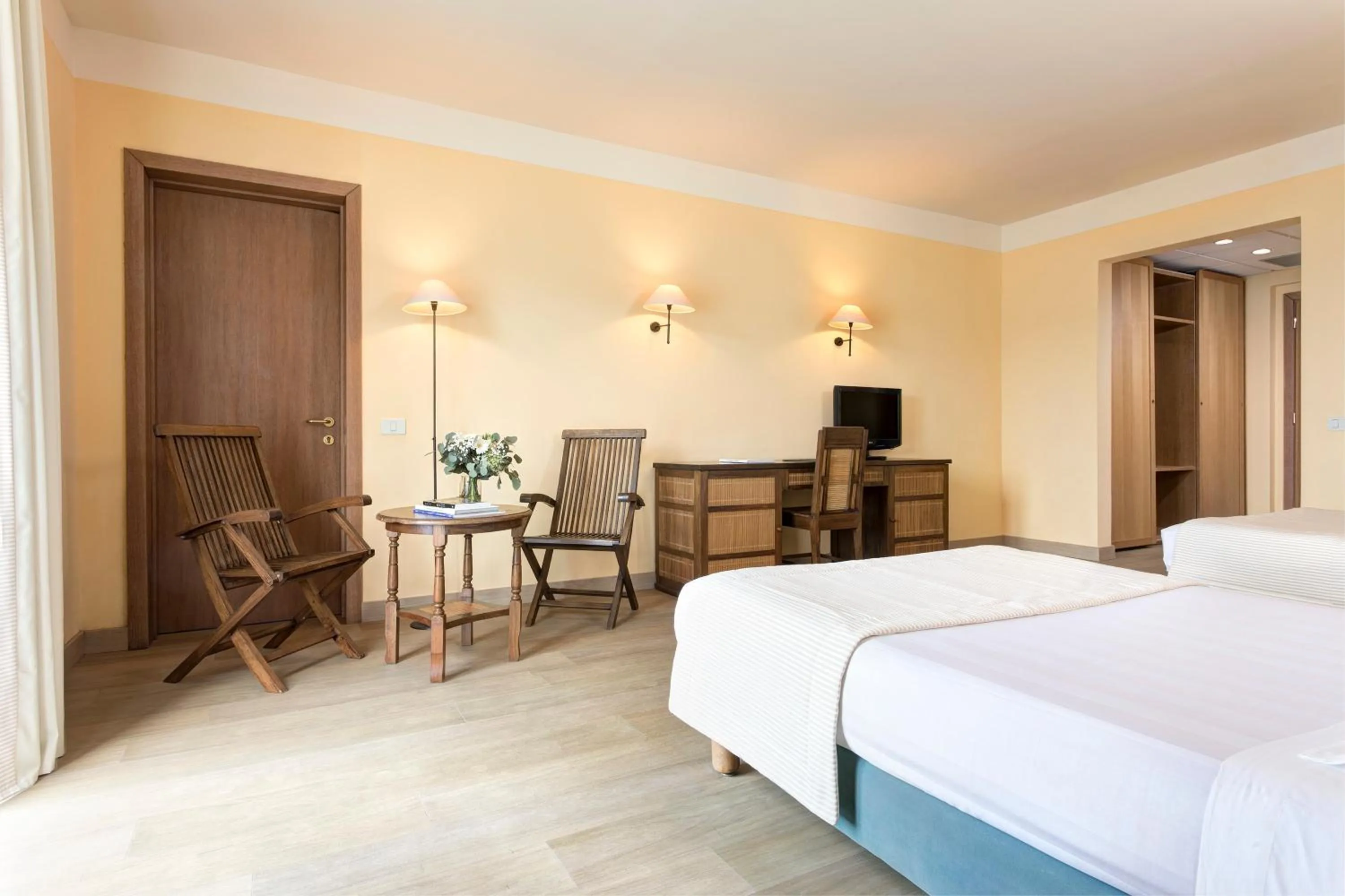 Bed in Hotel Punta San Martino