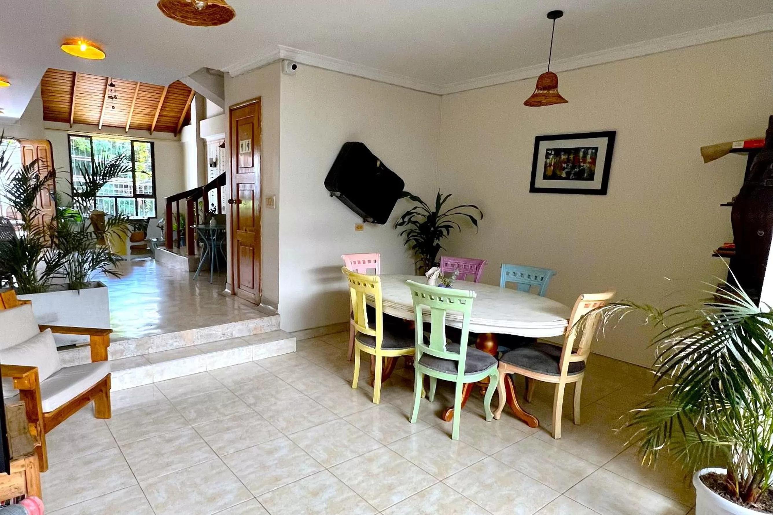 Dining Area in Casa Azul Boutique Hostel