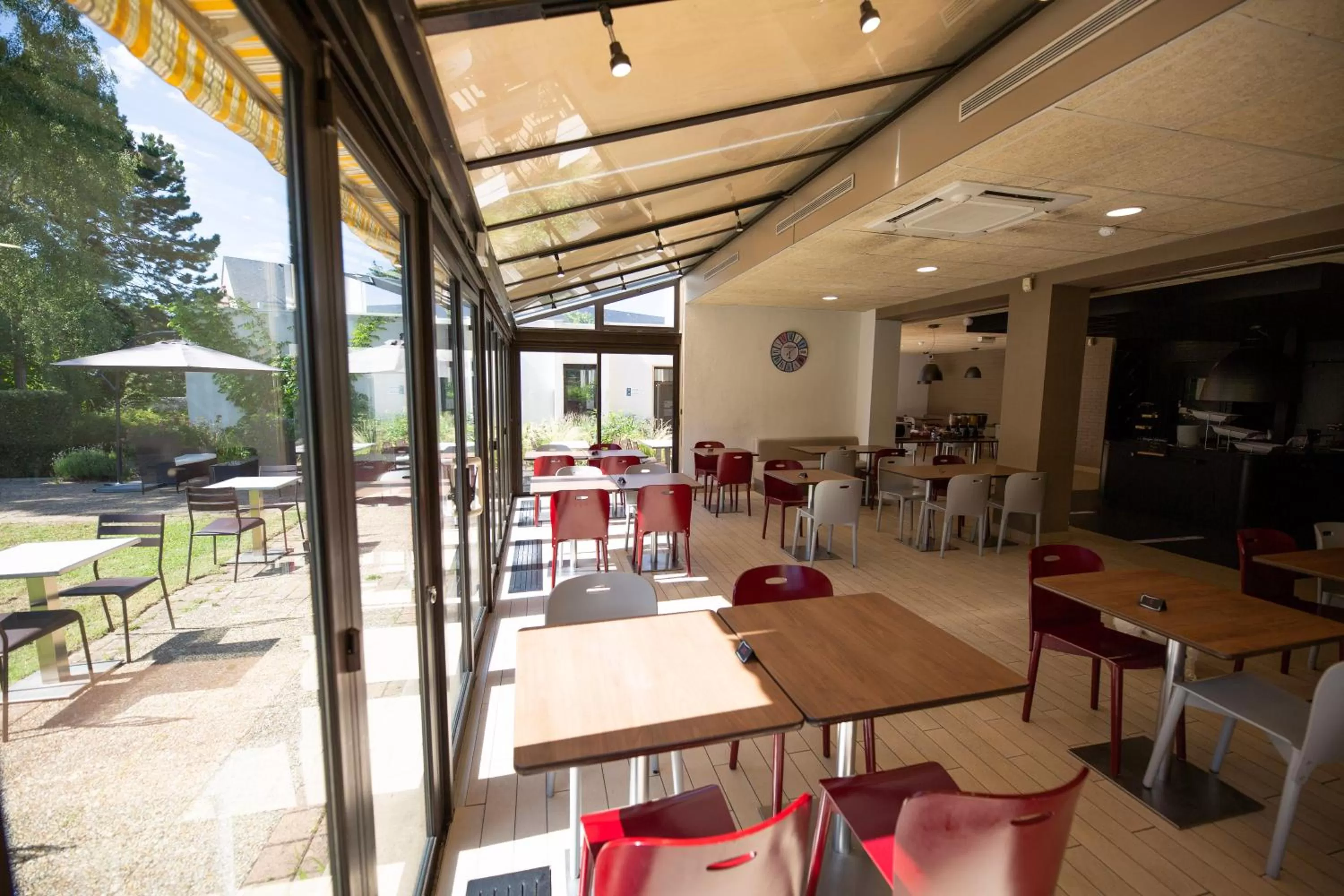 Restaurant/places to eat in Kyriad Blois Sud - Vineuil