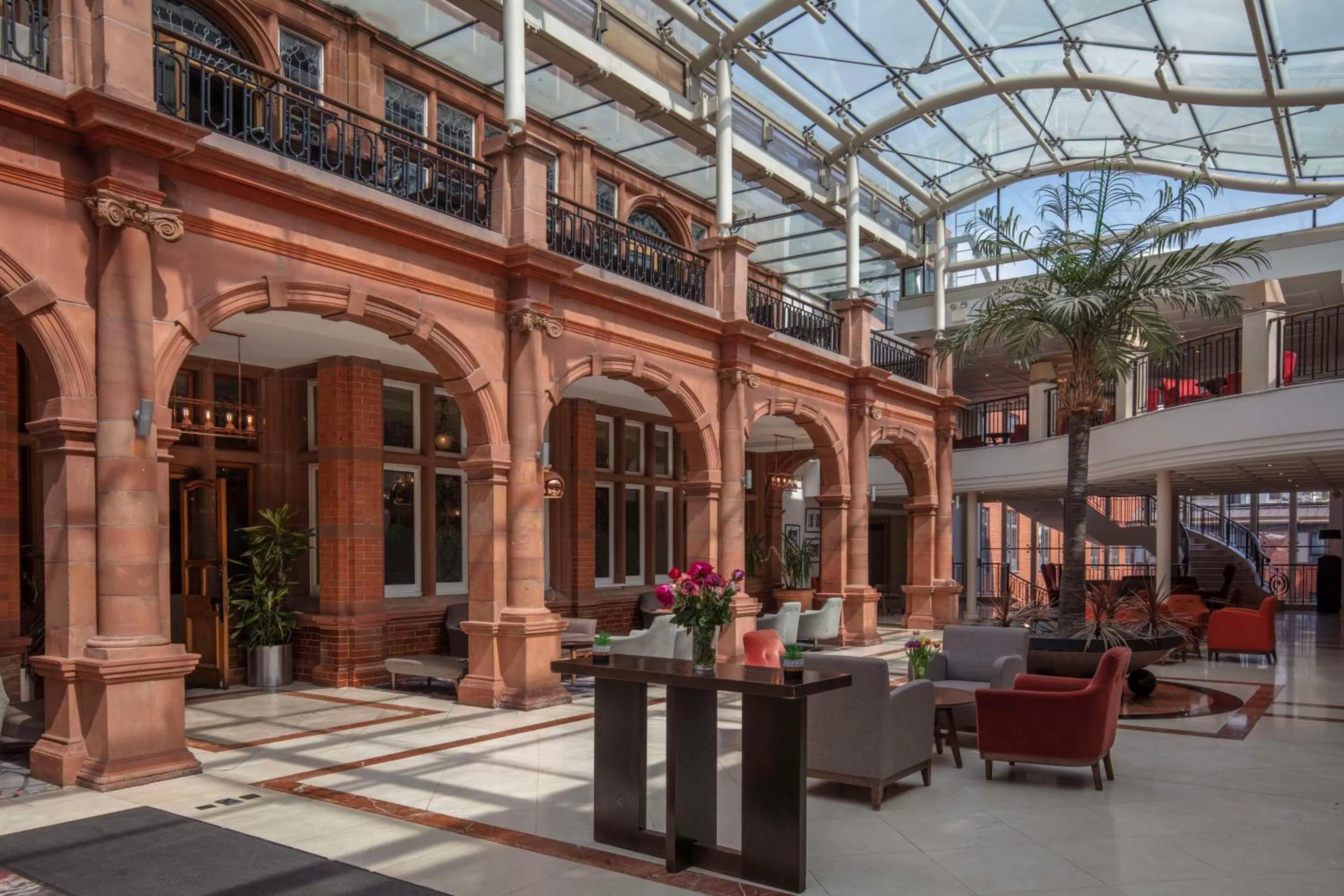 The Crown London, WorldHotels Distinctive