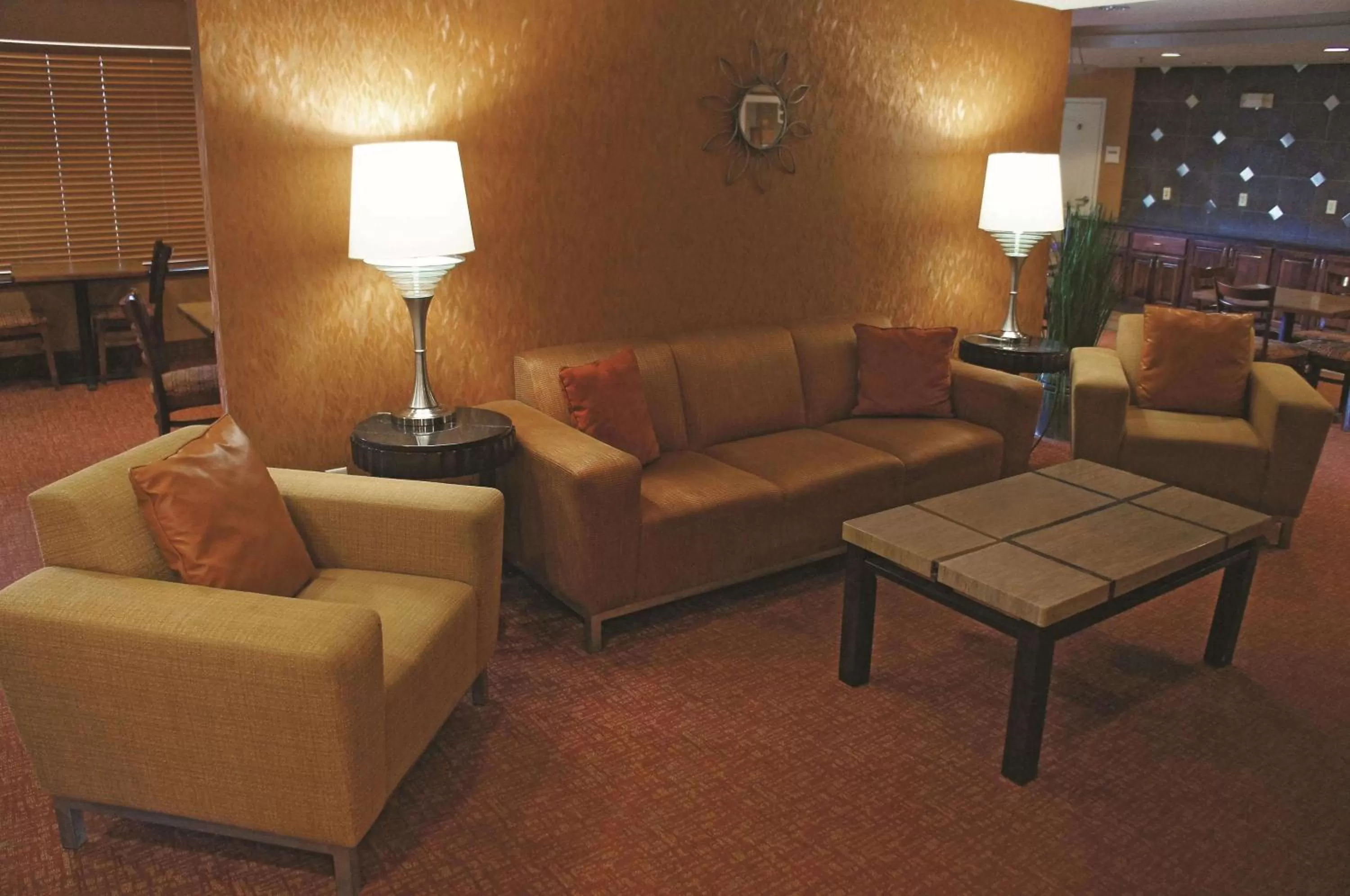 Restaurant/places to eat in La Quinta by Wyndham Bismarck