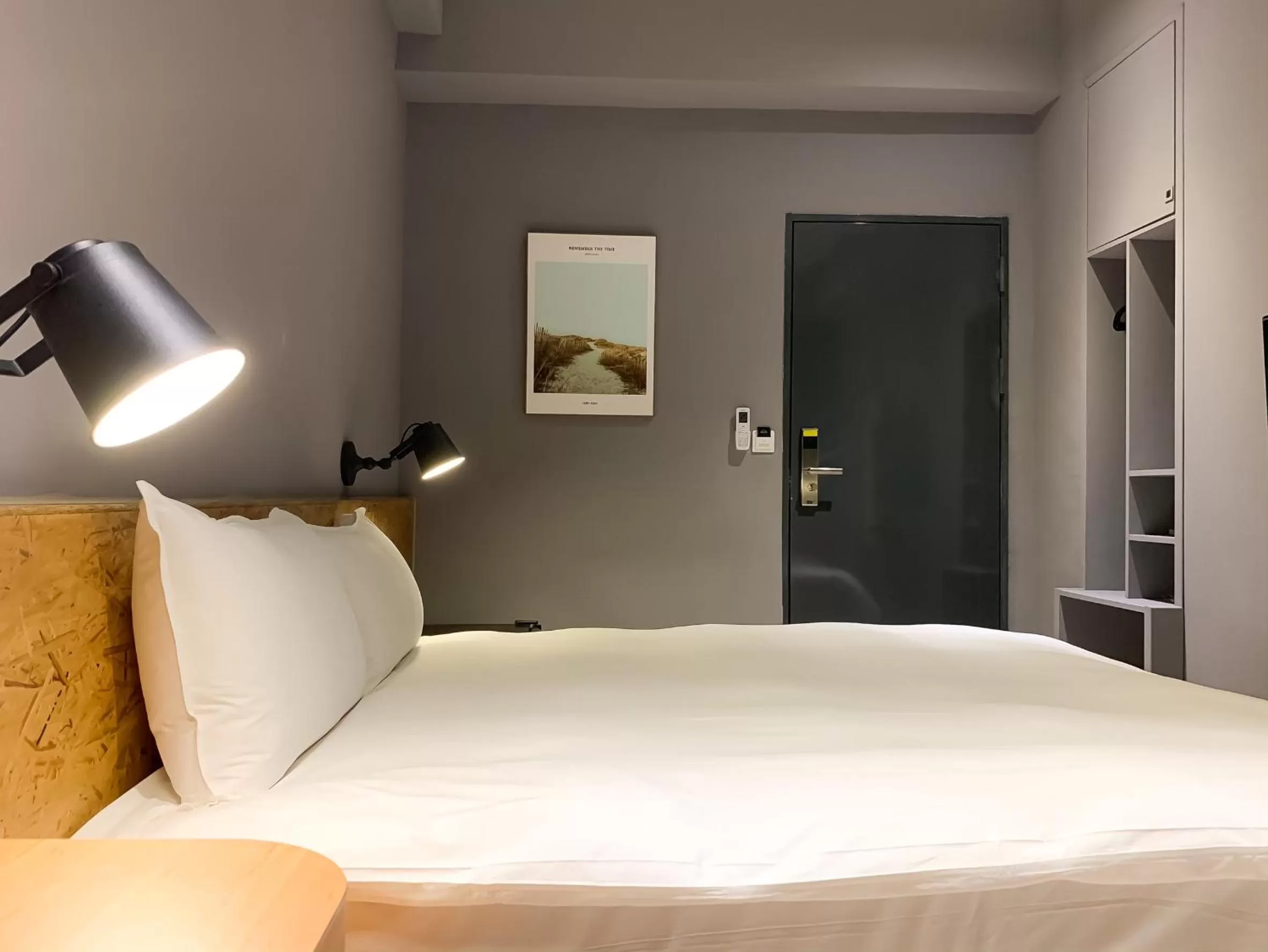Bed in Raise Hotel Taichung
