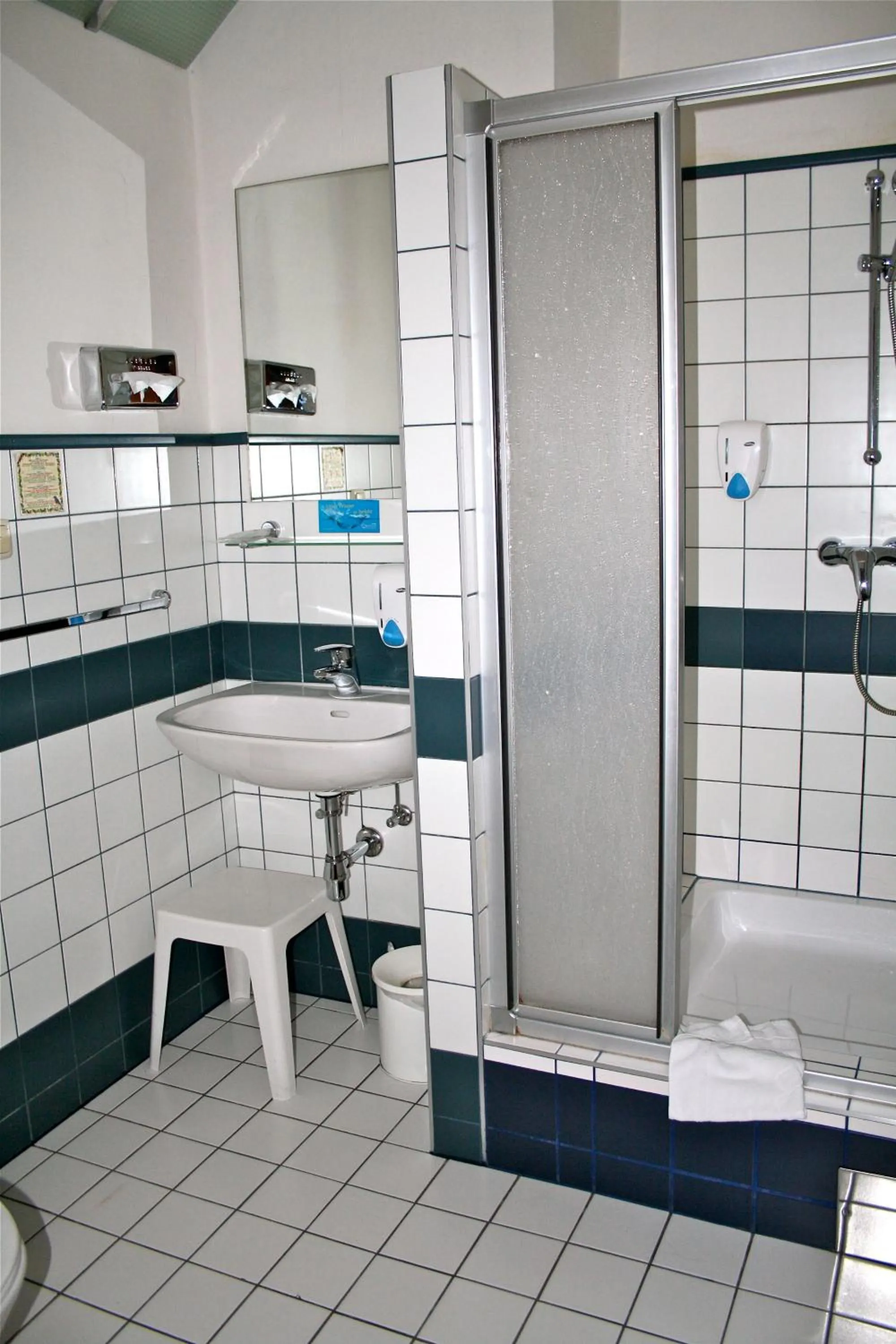 Bathroom in Hotel Am Schottenpoint