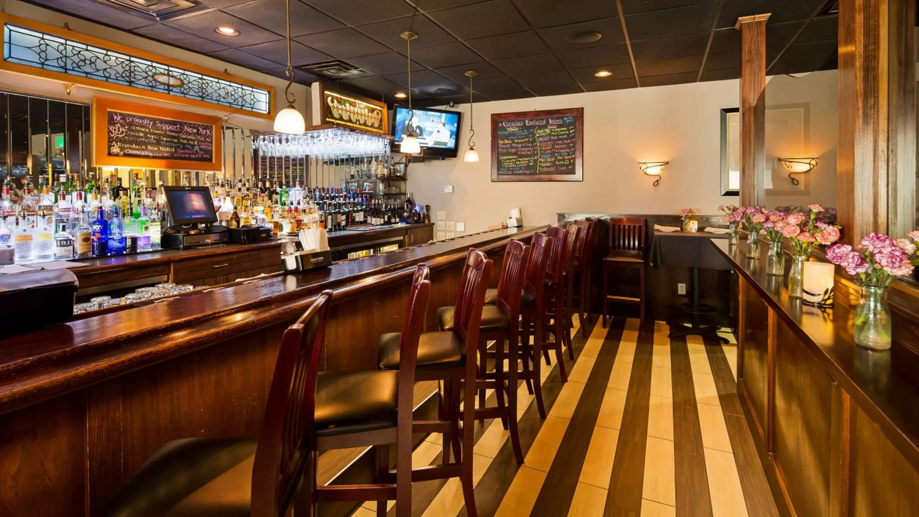 Lounge or bar in Best Western the Inn at the Fairgrounds