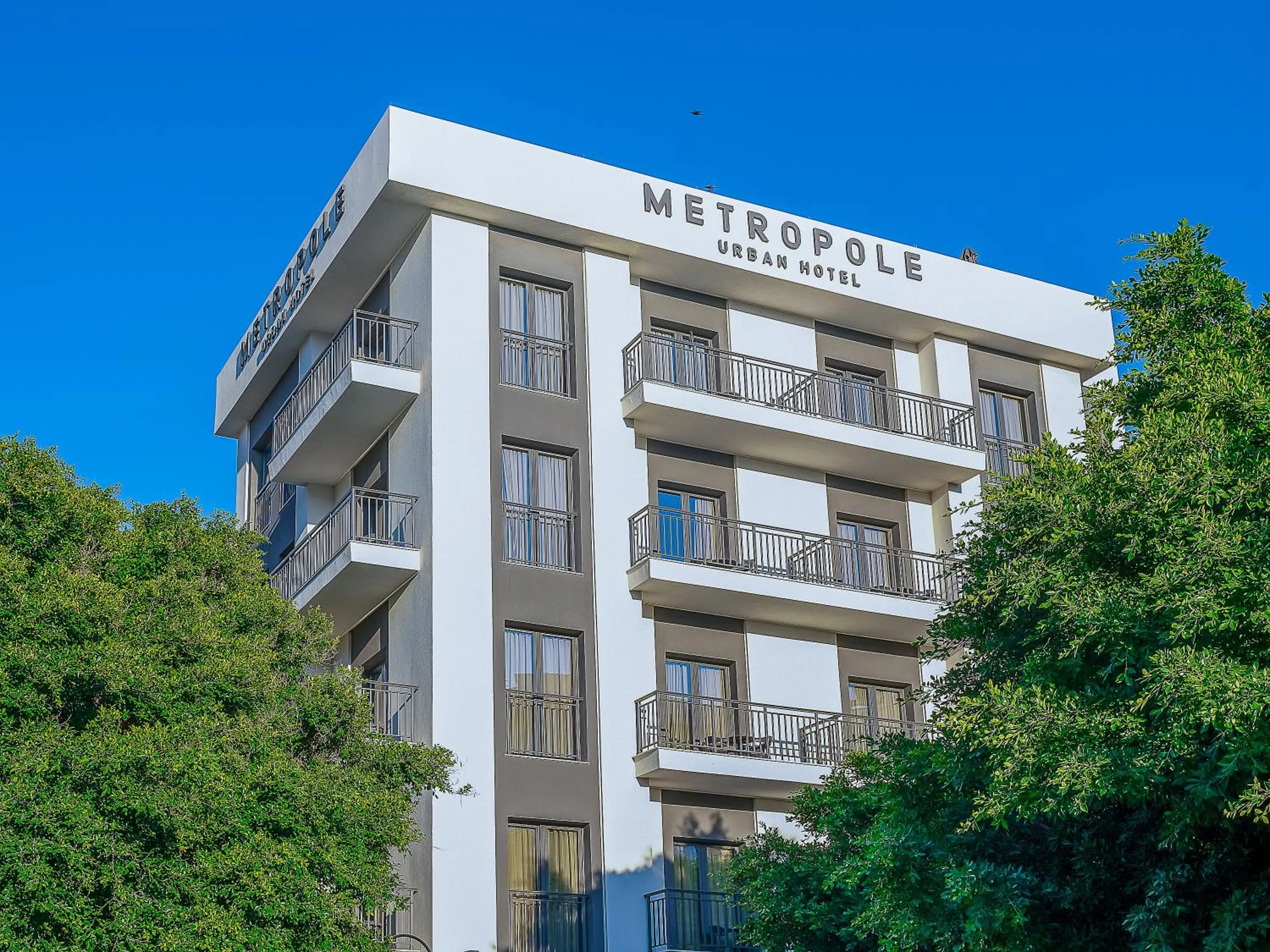 Property building in Metropole Urban Hotel