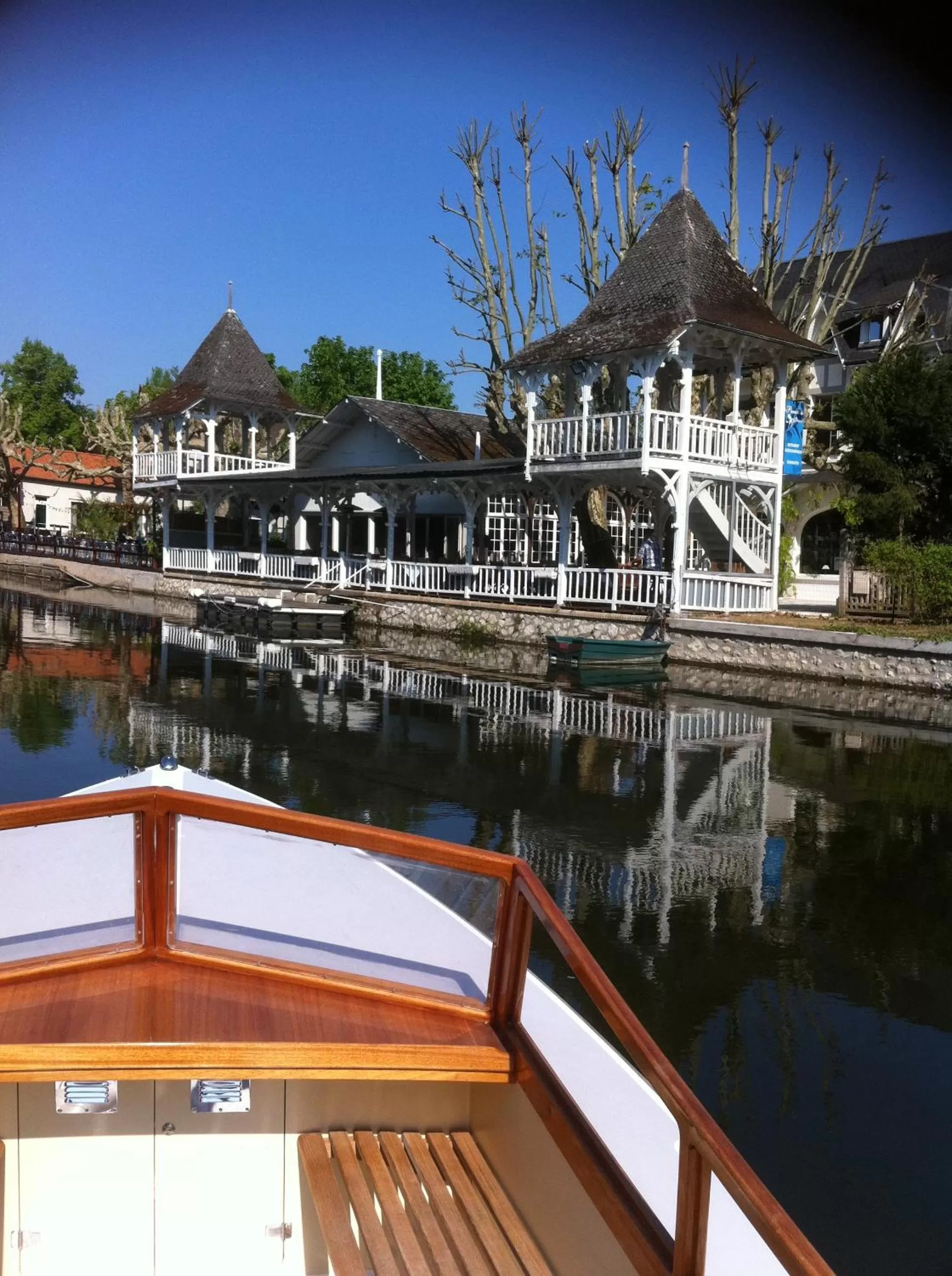 Hotel Restaurant Pavillon Bleu