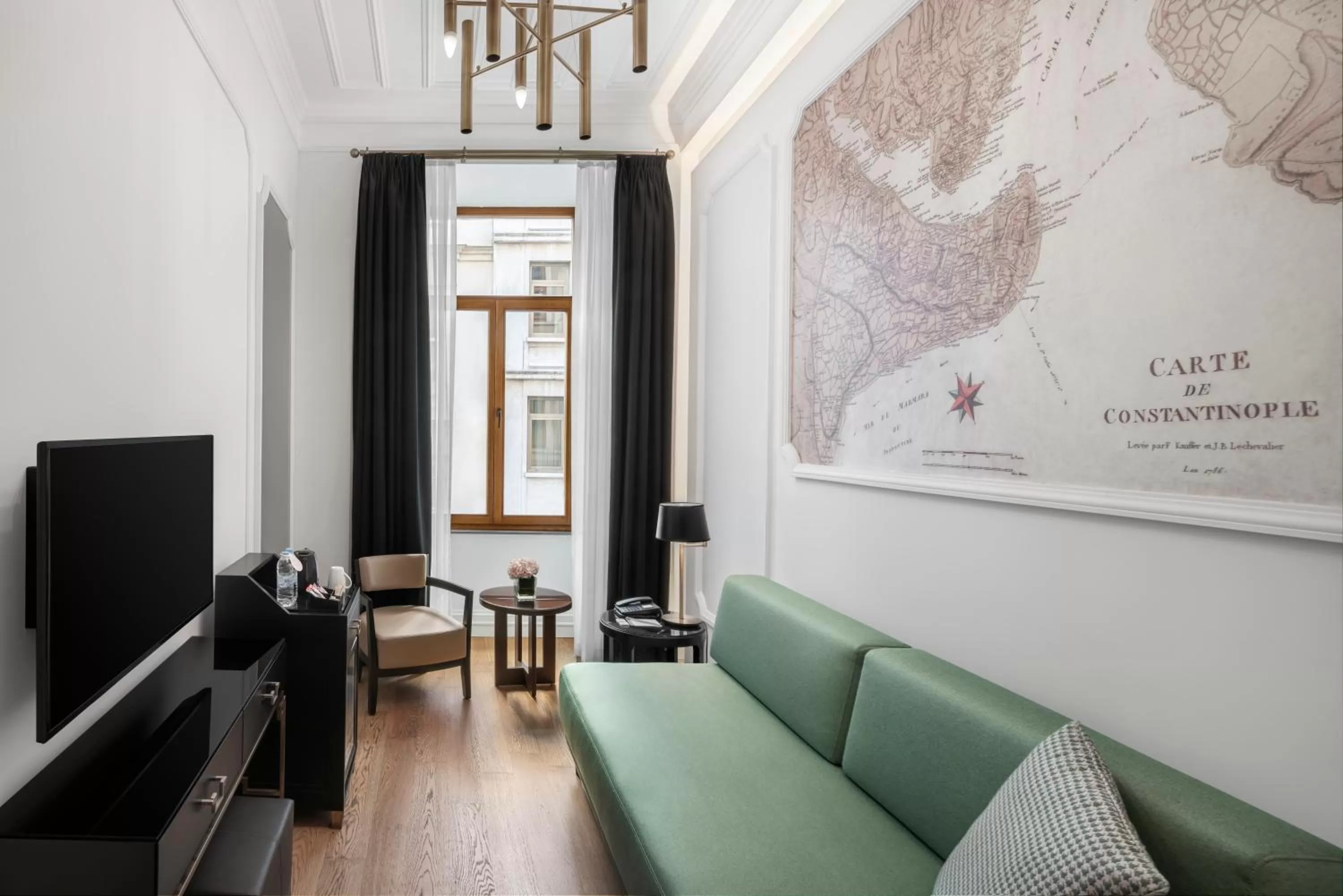 Bed in AKKA Lush Hotel Taksim