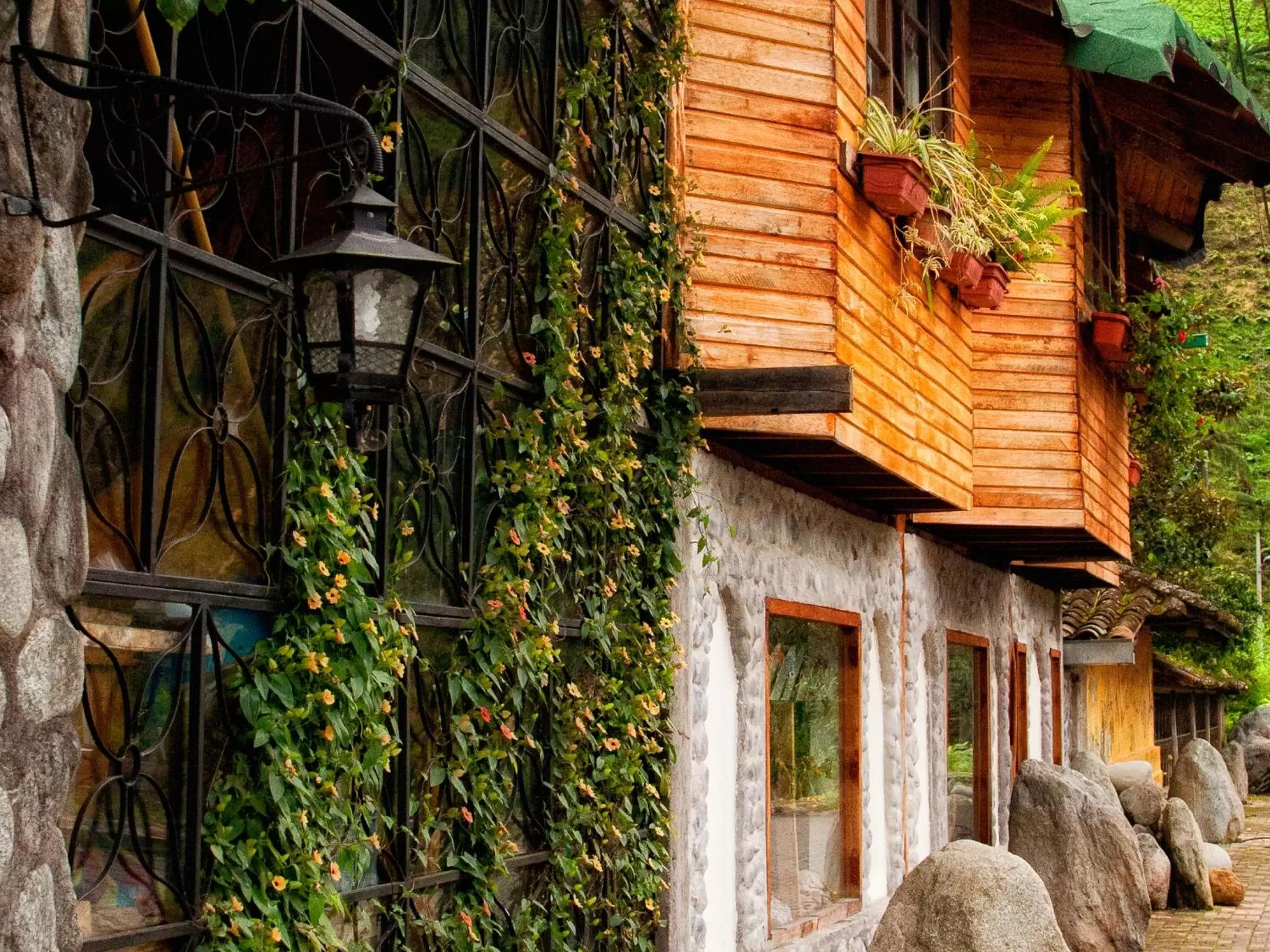 Facade/entrance in Spa Hosteria Miramelindo