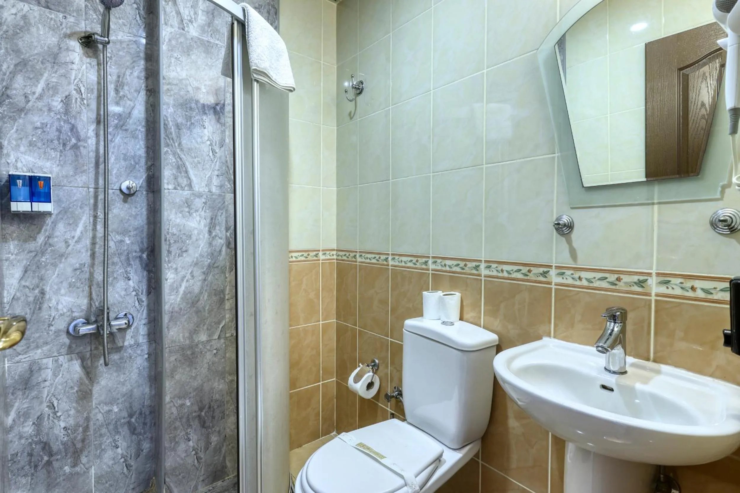 Bathroom in Fors Hotel