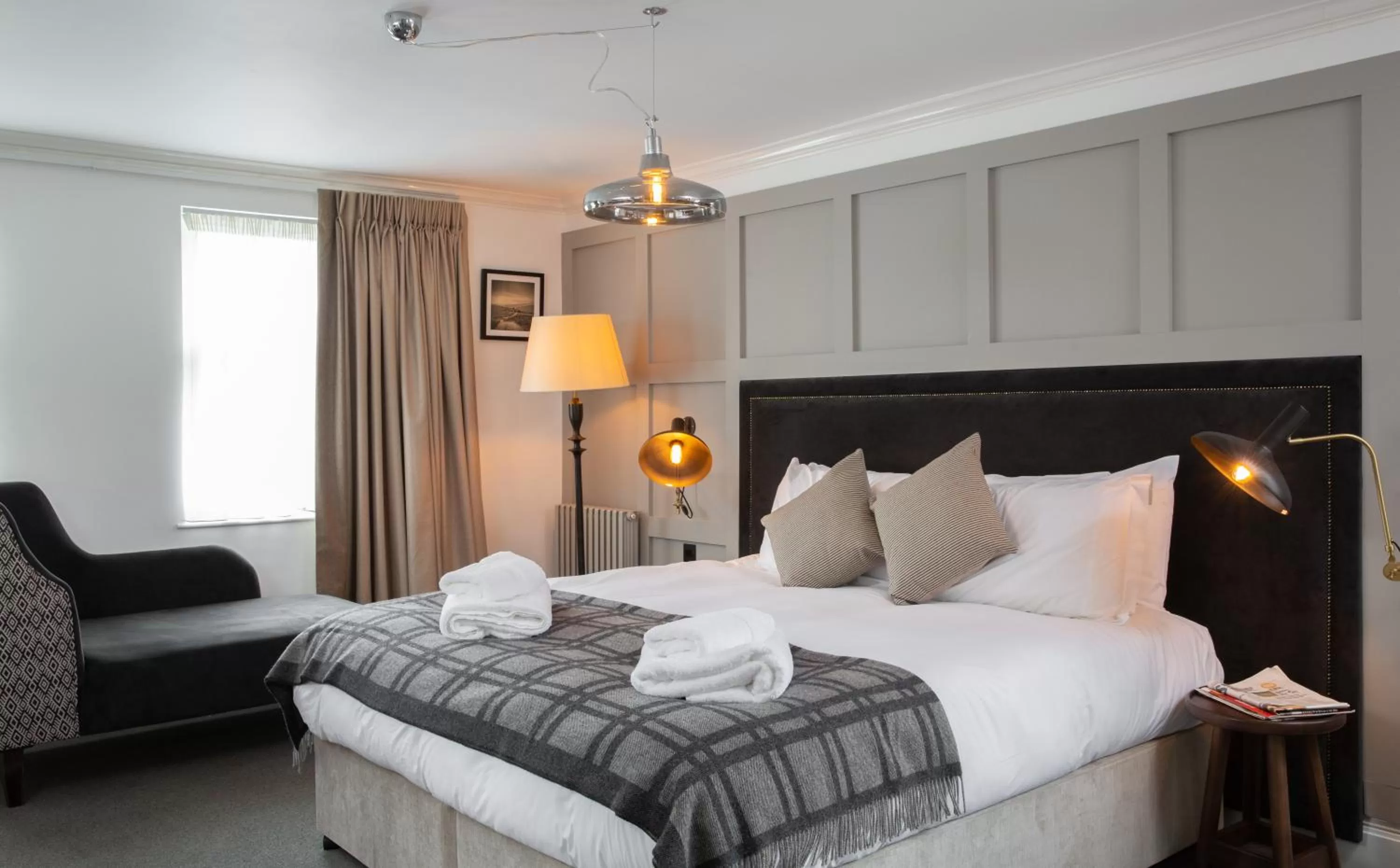 Bed in The Black Bull Inn