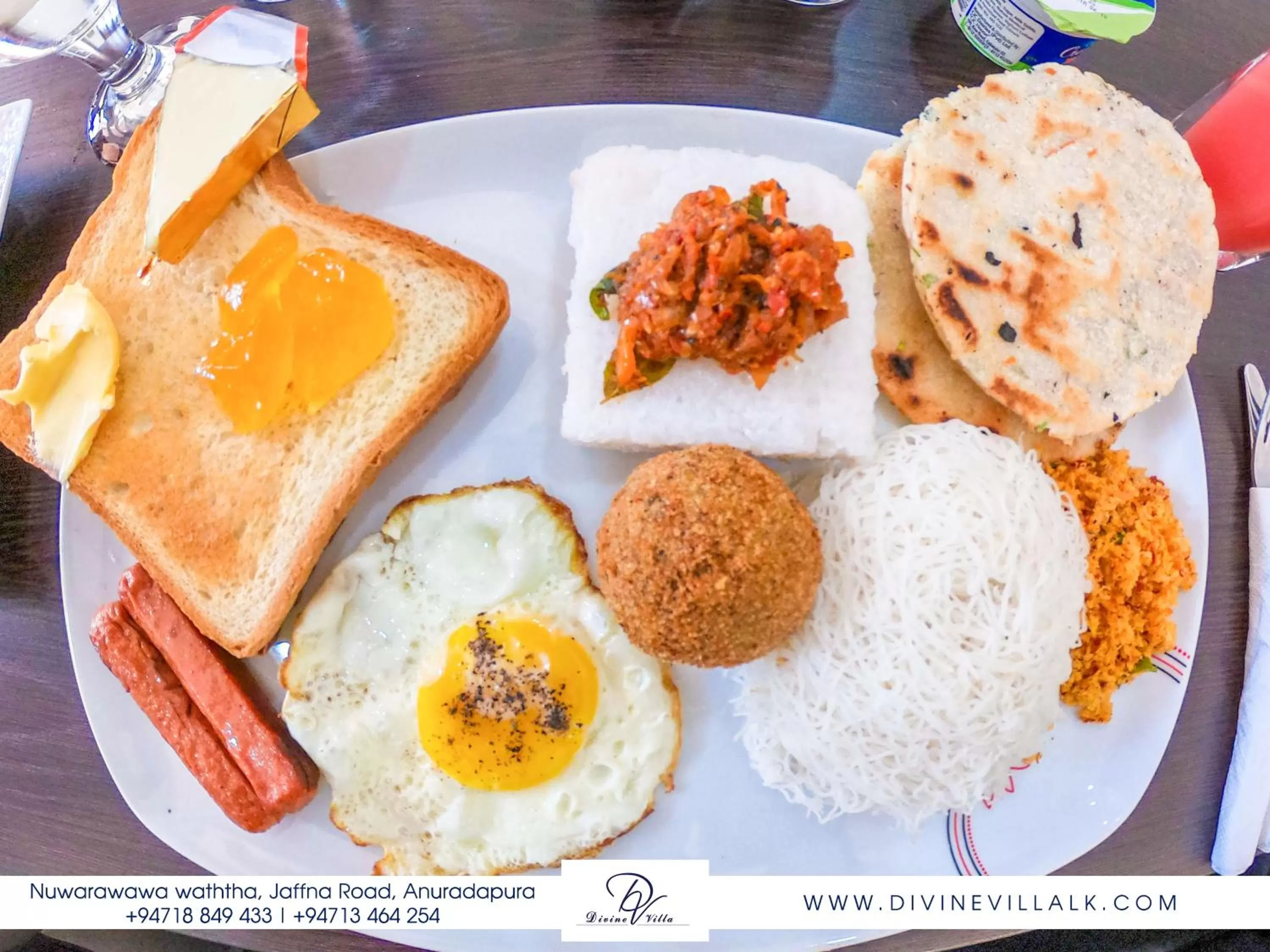 Food and drinks, Food in Divine Villa