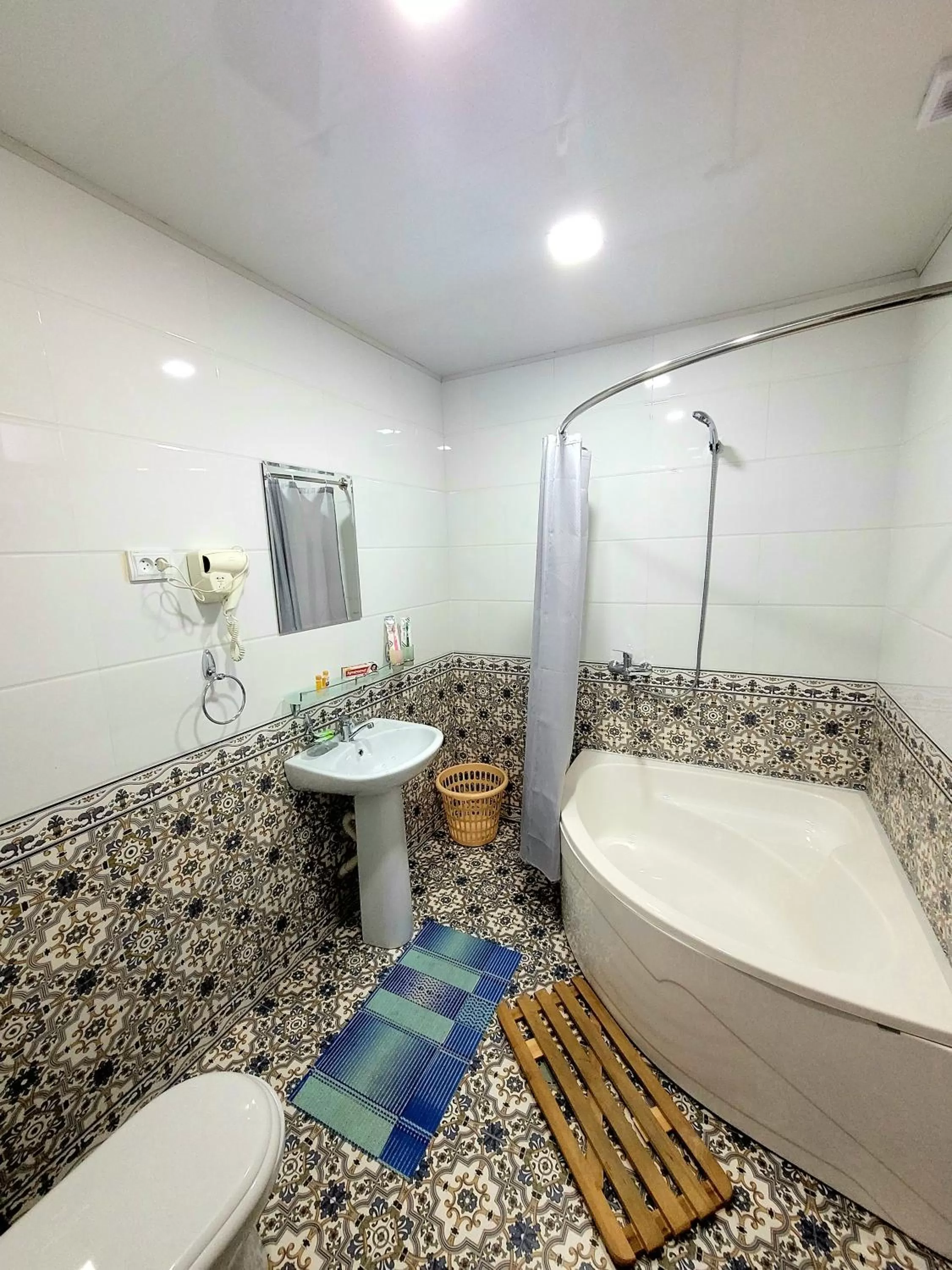 Shower, Bathroom in madrasah Polvon-Qori boutique hotel