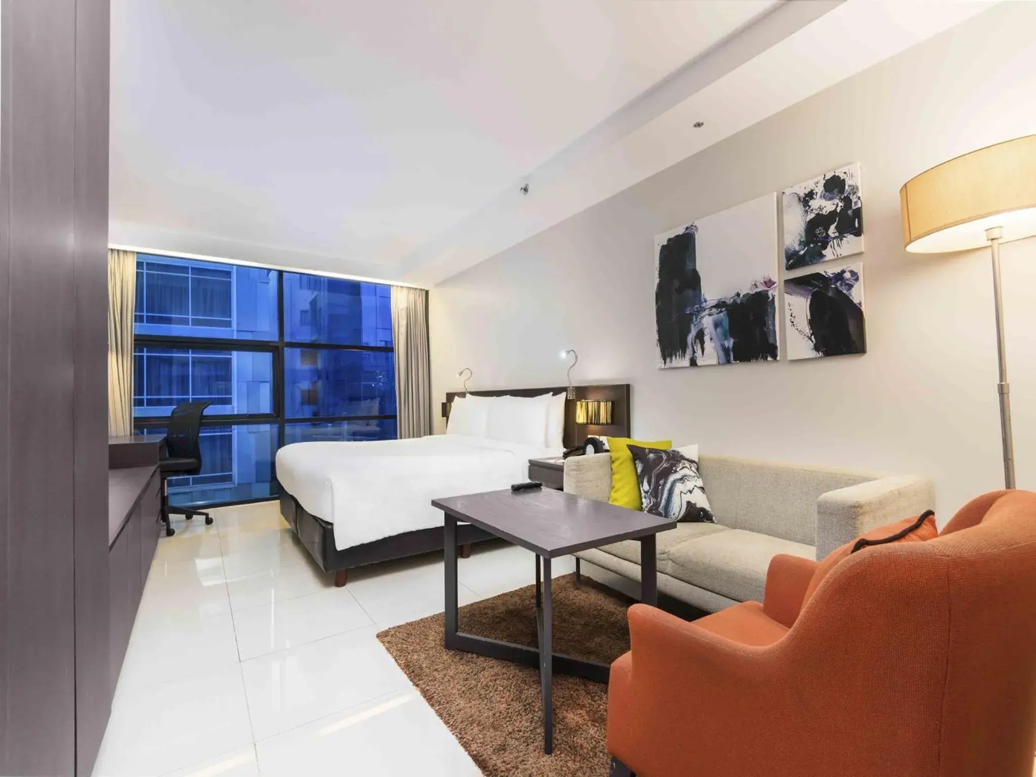 Standard Studio in Maitria Hotel Sukhumvit 18 Bangkok – A Chatrium Collection Standard Studio in Maitria Hotel Sukhumvit 18 Bangkok – A Chatrium Collection