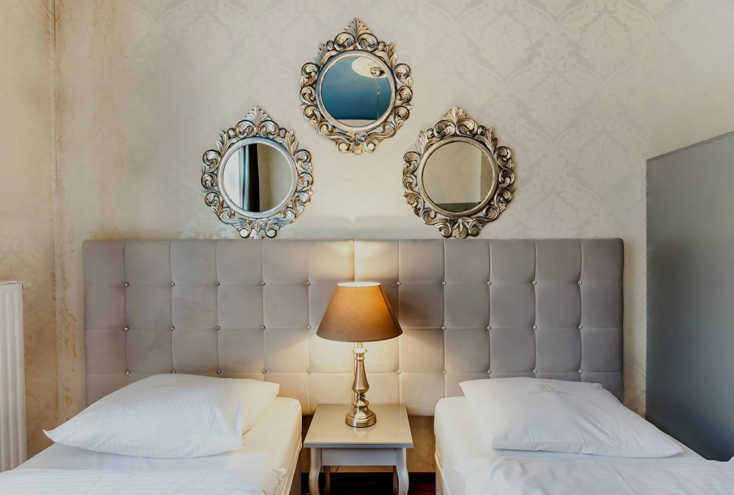 Bed in Aparthotel Oberża