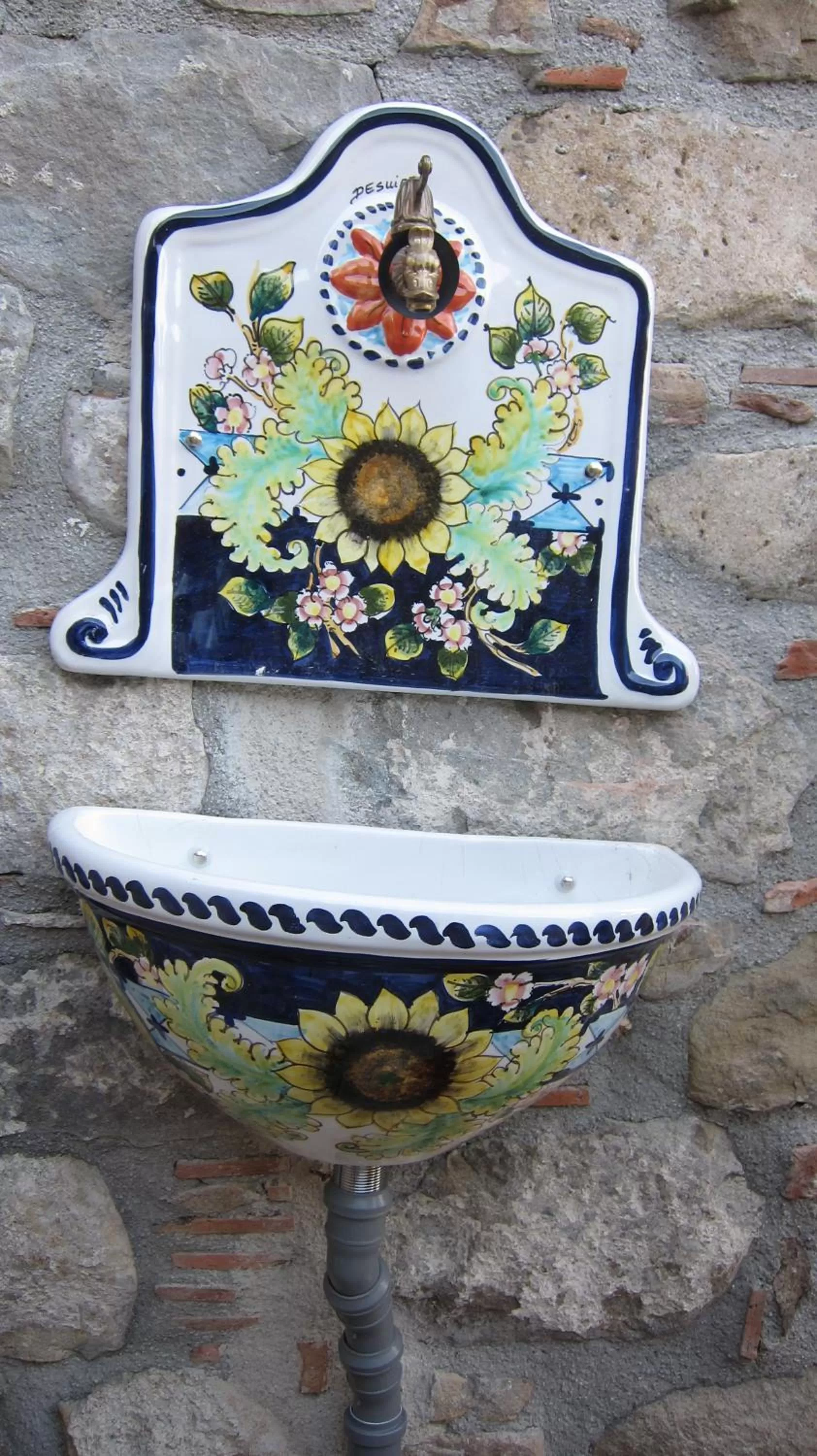 Decorative detail in Aurora