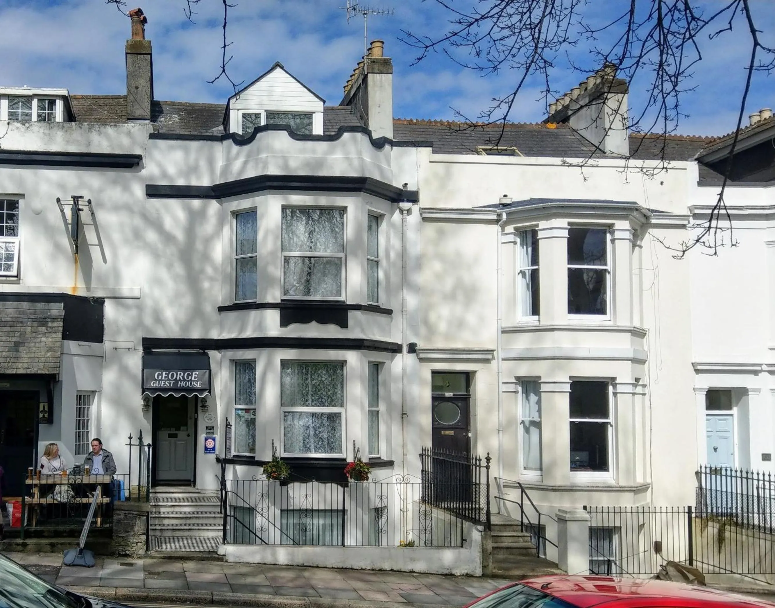 The George Guest House