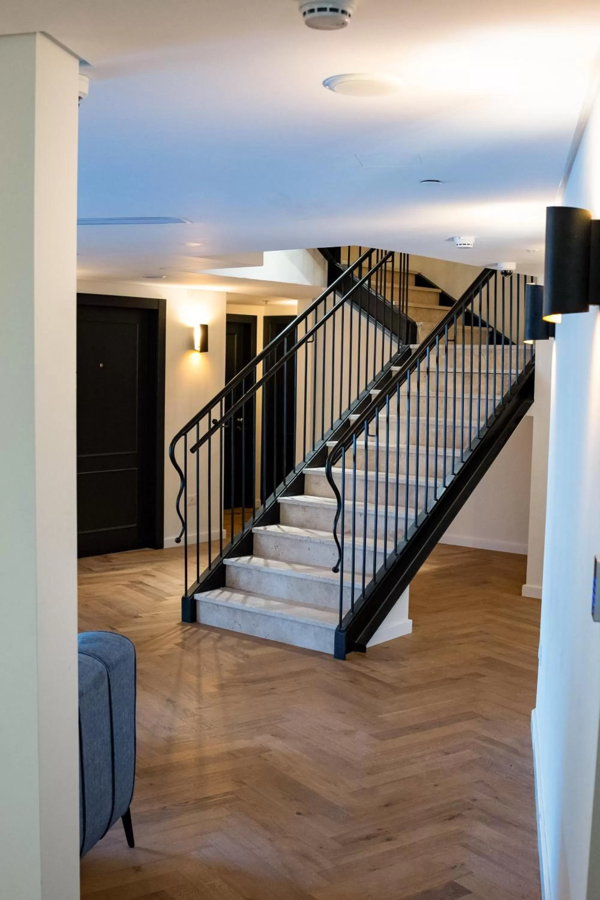 Lobby or reception in Urbanic Hotel