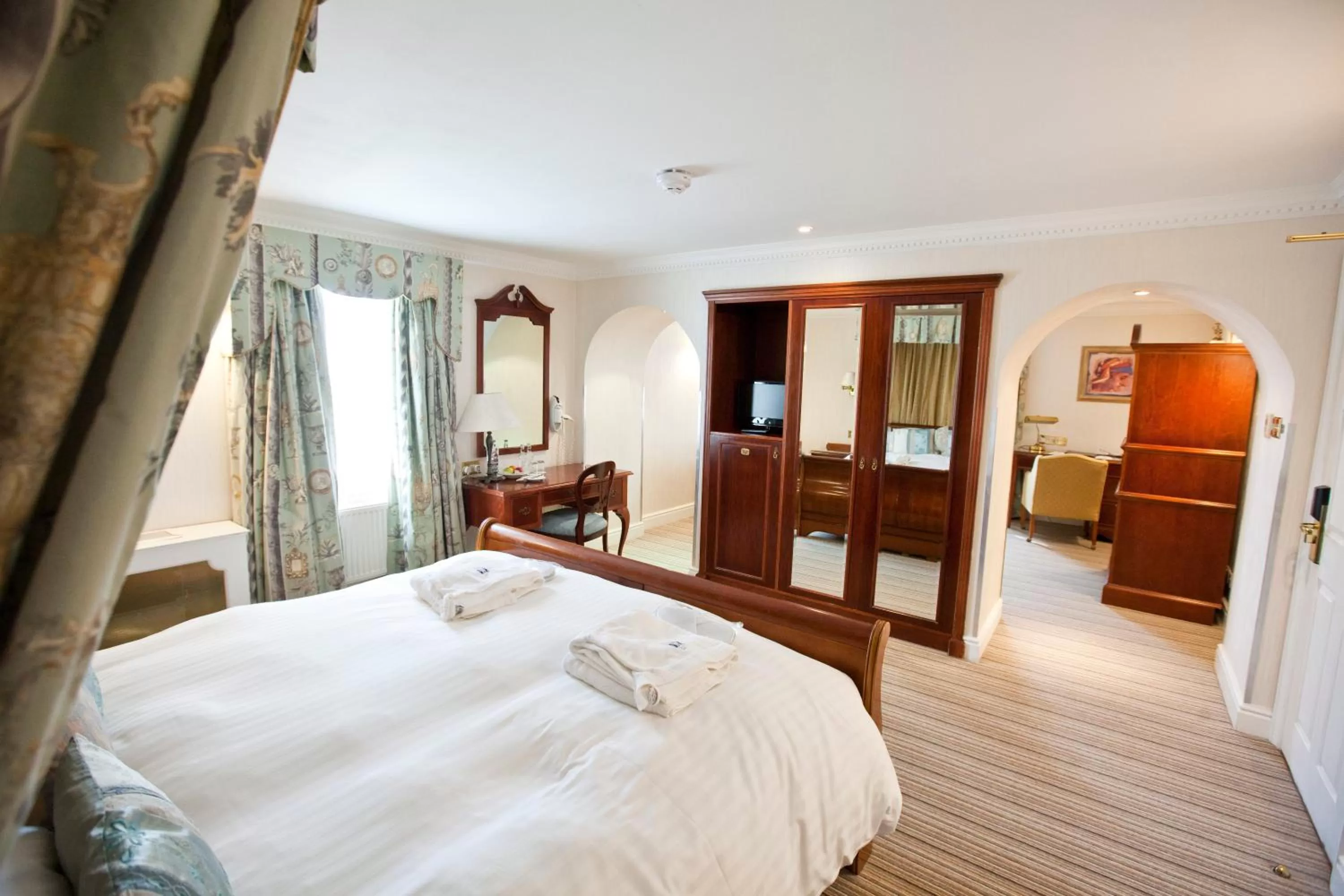 Bed in Marygreen Manor