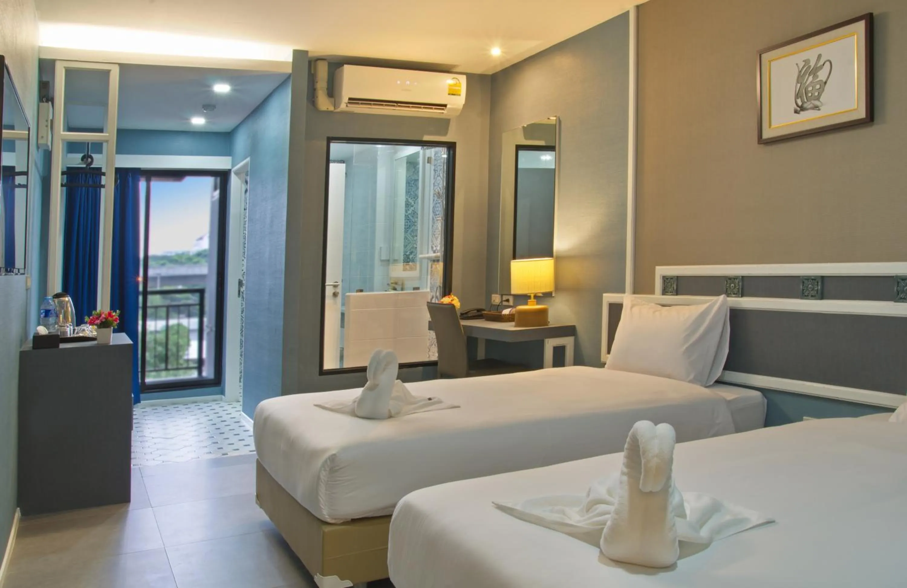 Bed in Villa Baron SHA PLUS