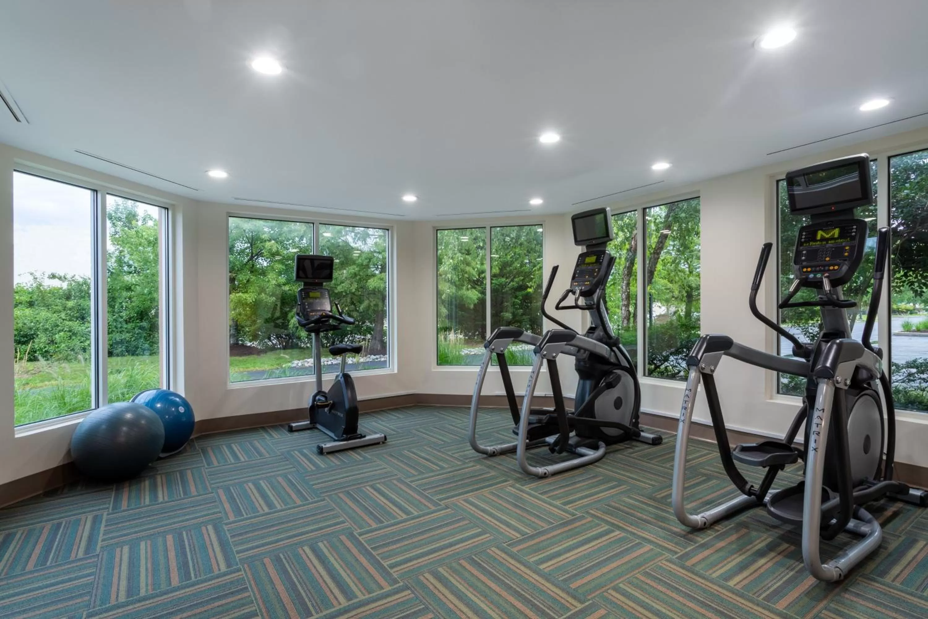 Fitness centre/facilities in Holiday Inn Express Hotel & Suites Philadelphia - King of Prussia by IHG