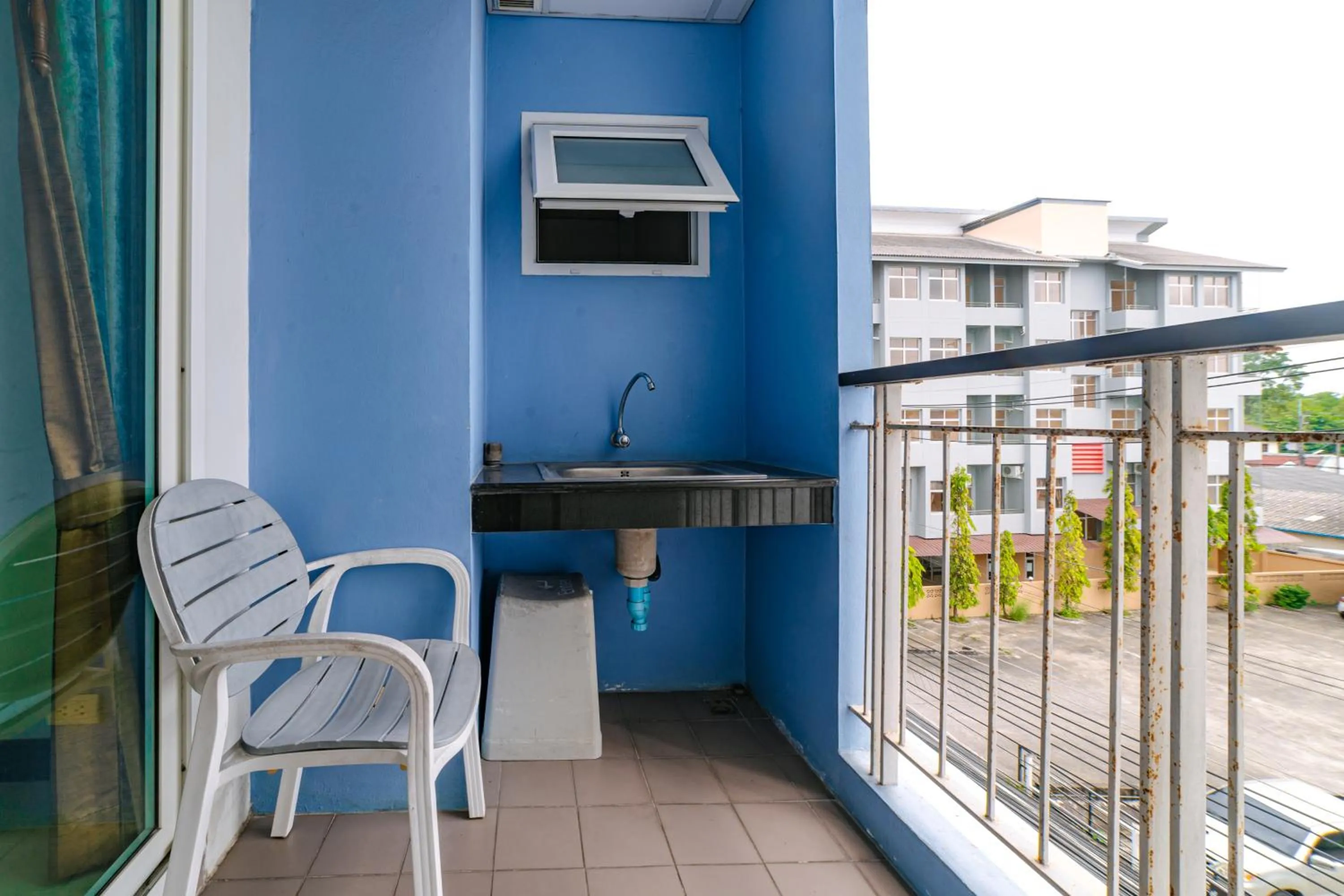 Balcony/Terrace in Ratana Hotel Sakdidet, PHUKET TOWN