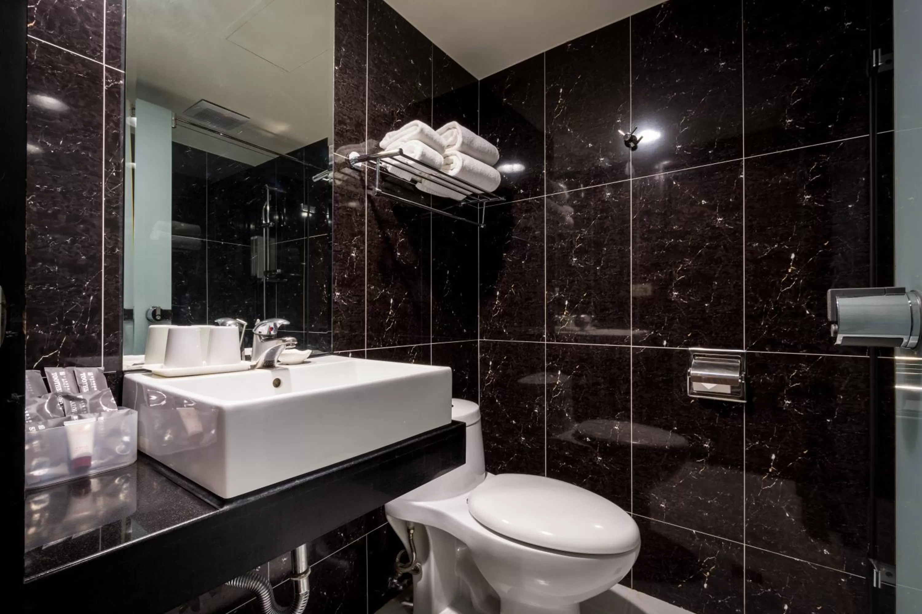 Bathroom in 台北碧瑤飯店 Hotel B