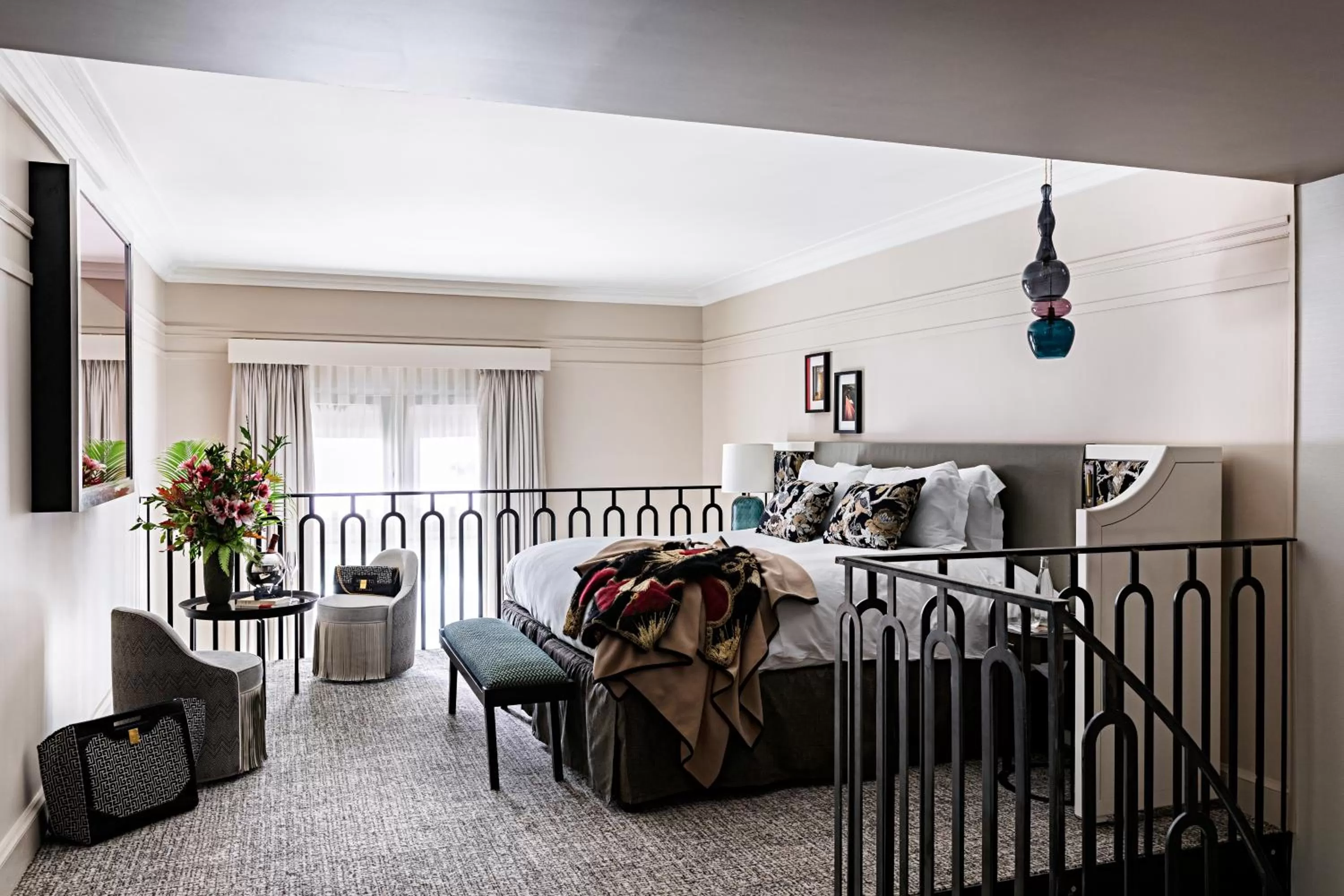 Bedroom, Bed in Sofitel Le Scribe Paris Opera