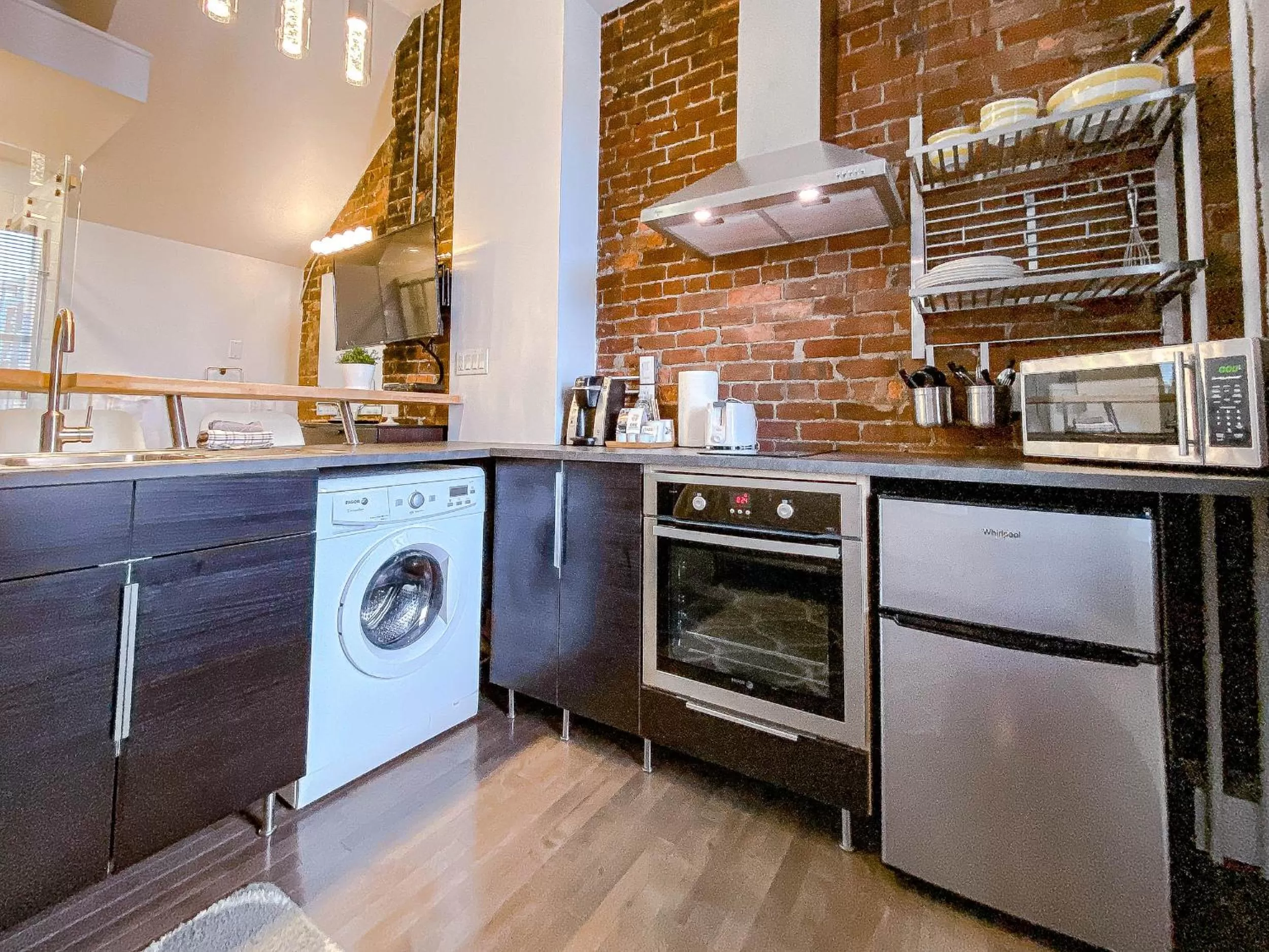Kitchen/Kitchenette in Maison Évangéline by Bower Hotels & Suites