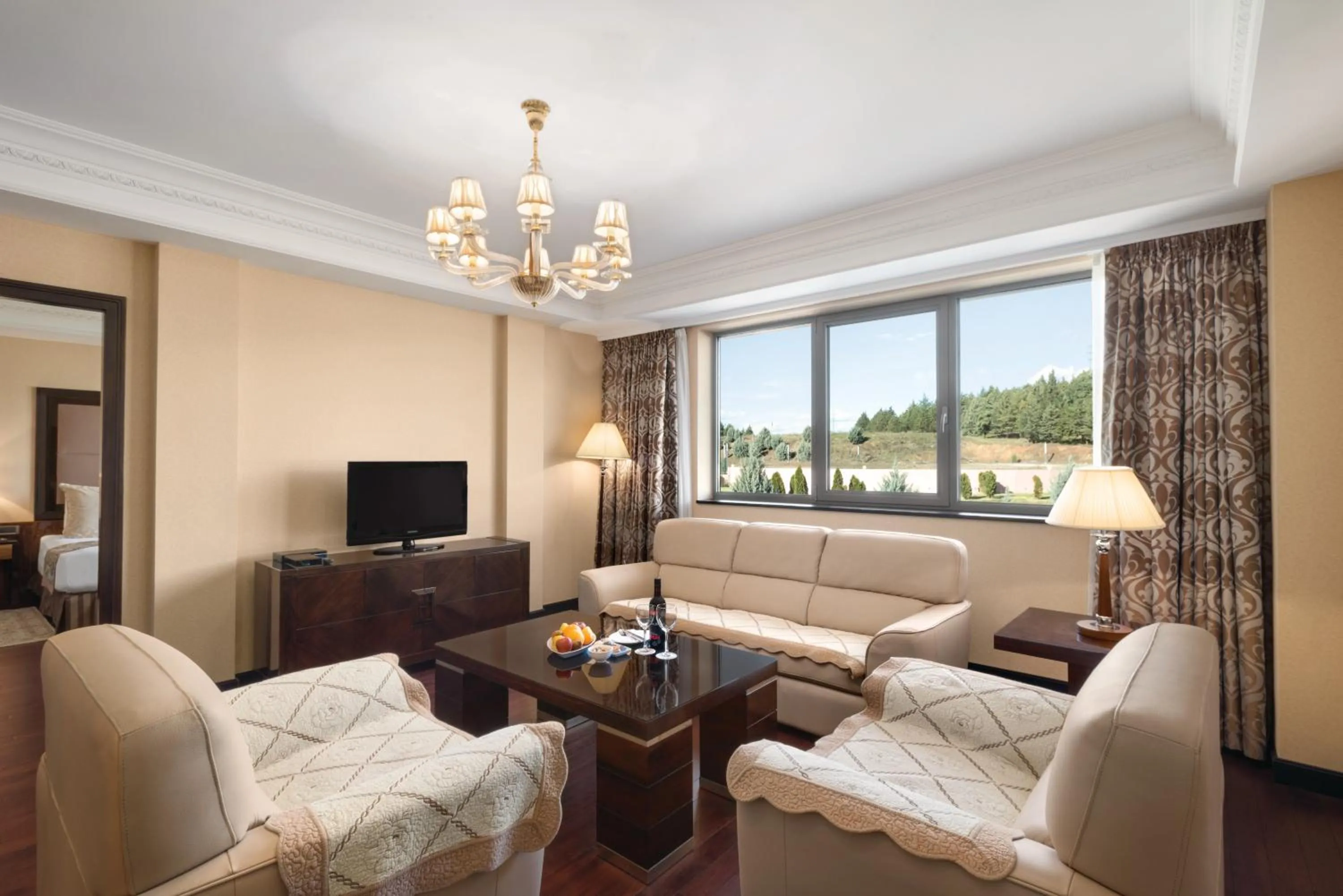 Living room in Ramada Plaza by Wyndham Gevgelija