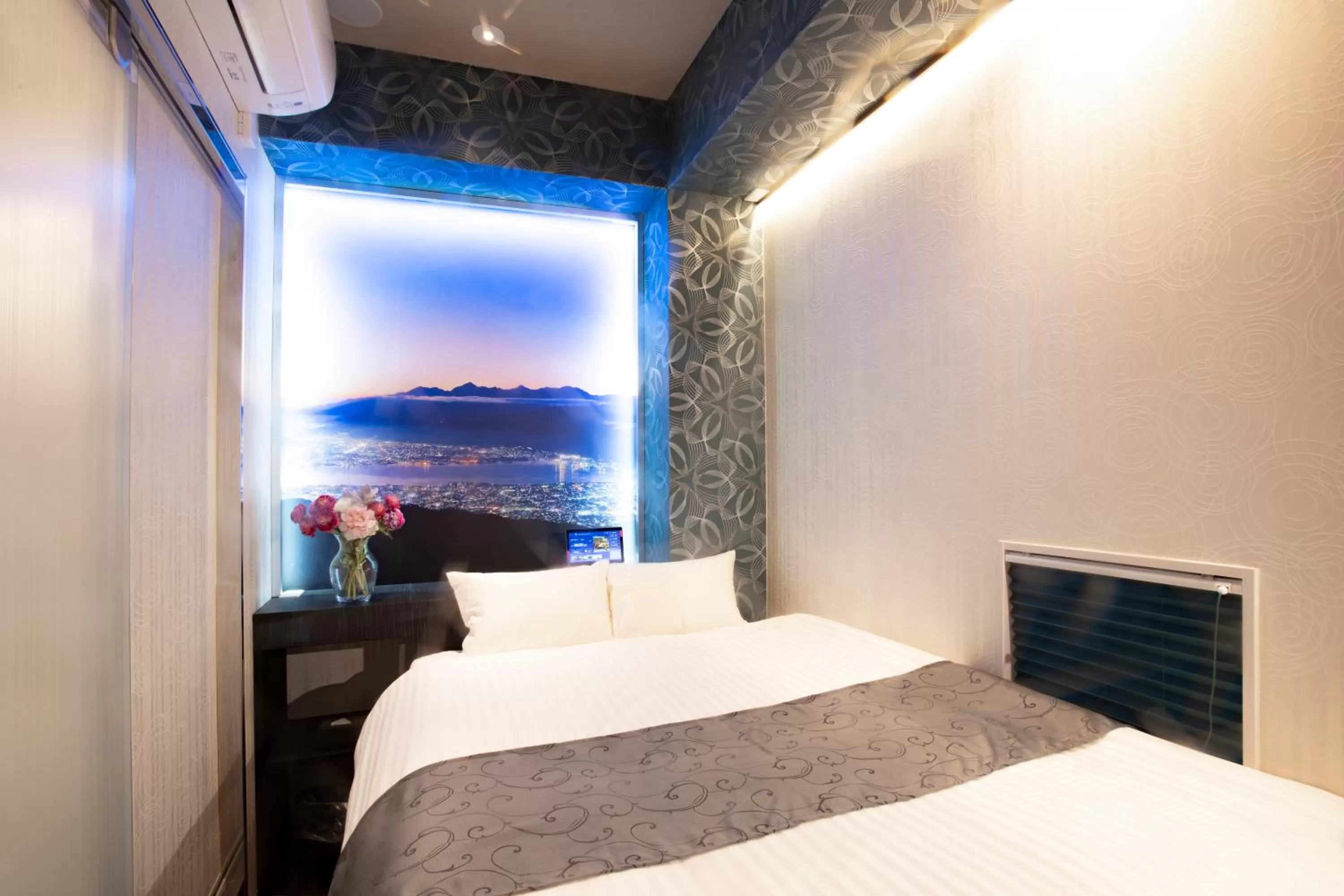 Photo of the whole room, Bed in Pinpon Hotel Hiroshima