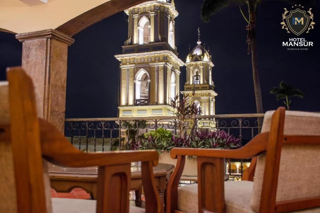 Balcony/Terrace in Hotel Mansur Business & Leisure