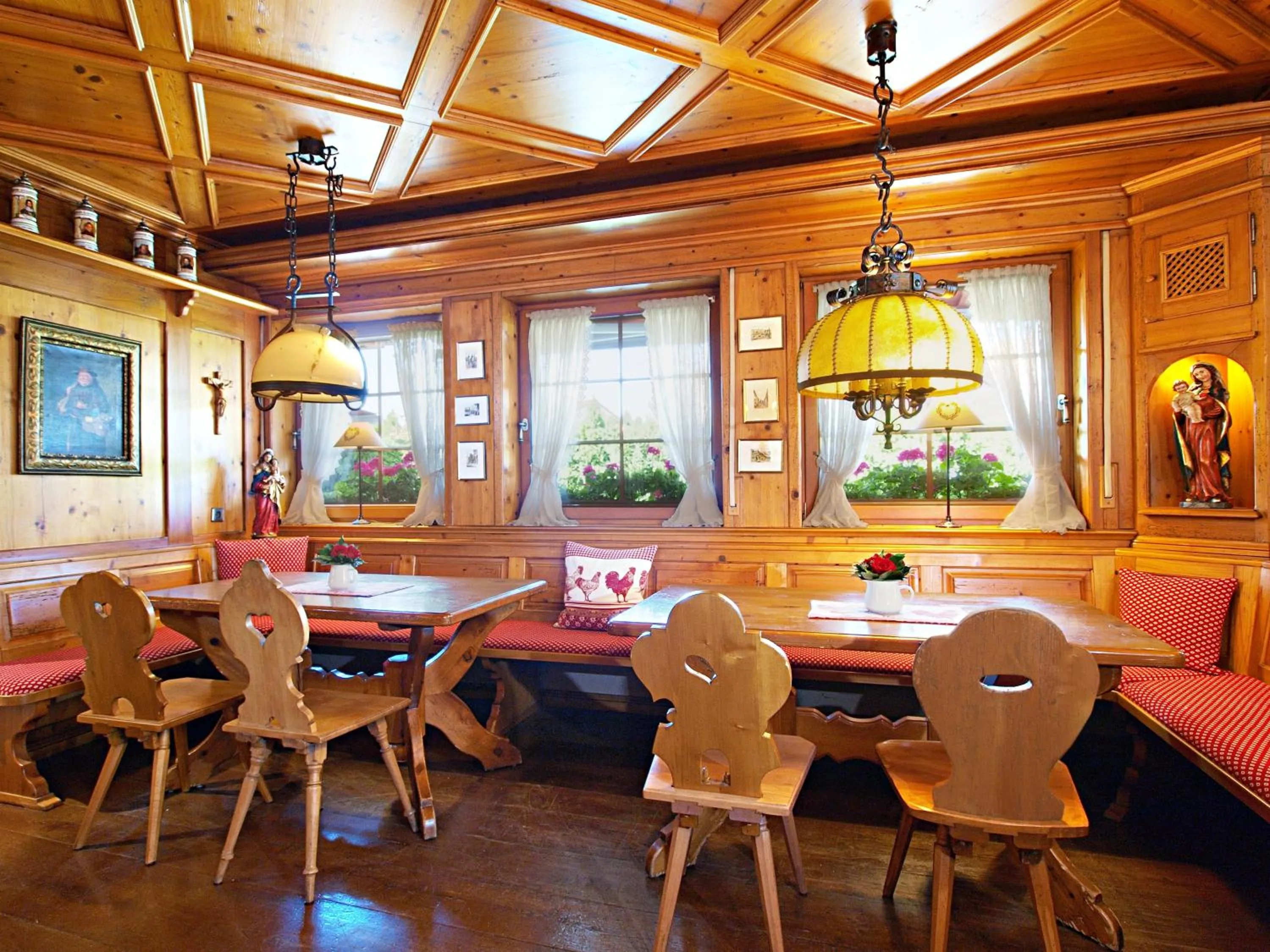 Restaurant/places to eat in Hotel Heidelberg