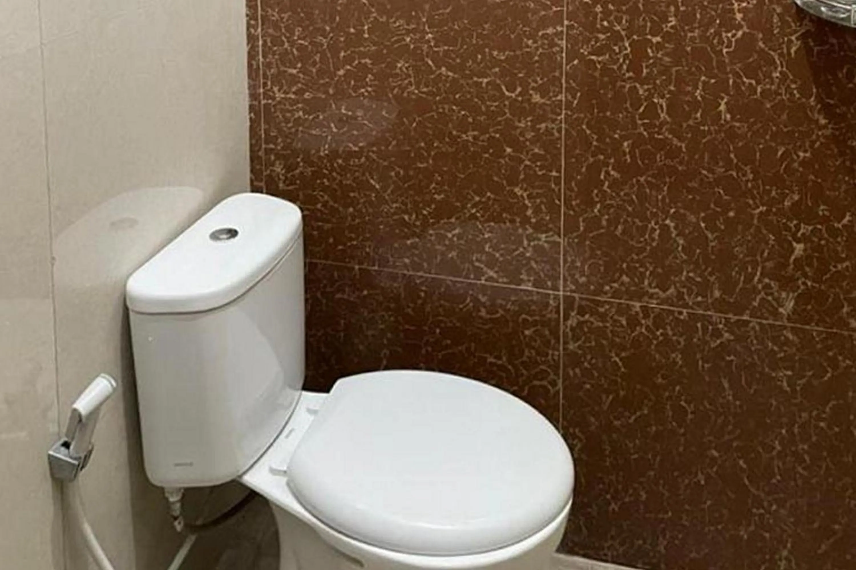 Bathroom in Villa Syariah Citeko Mitra RedDoorz