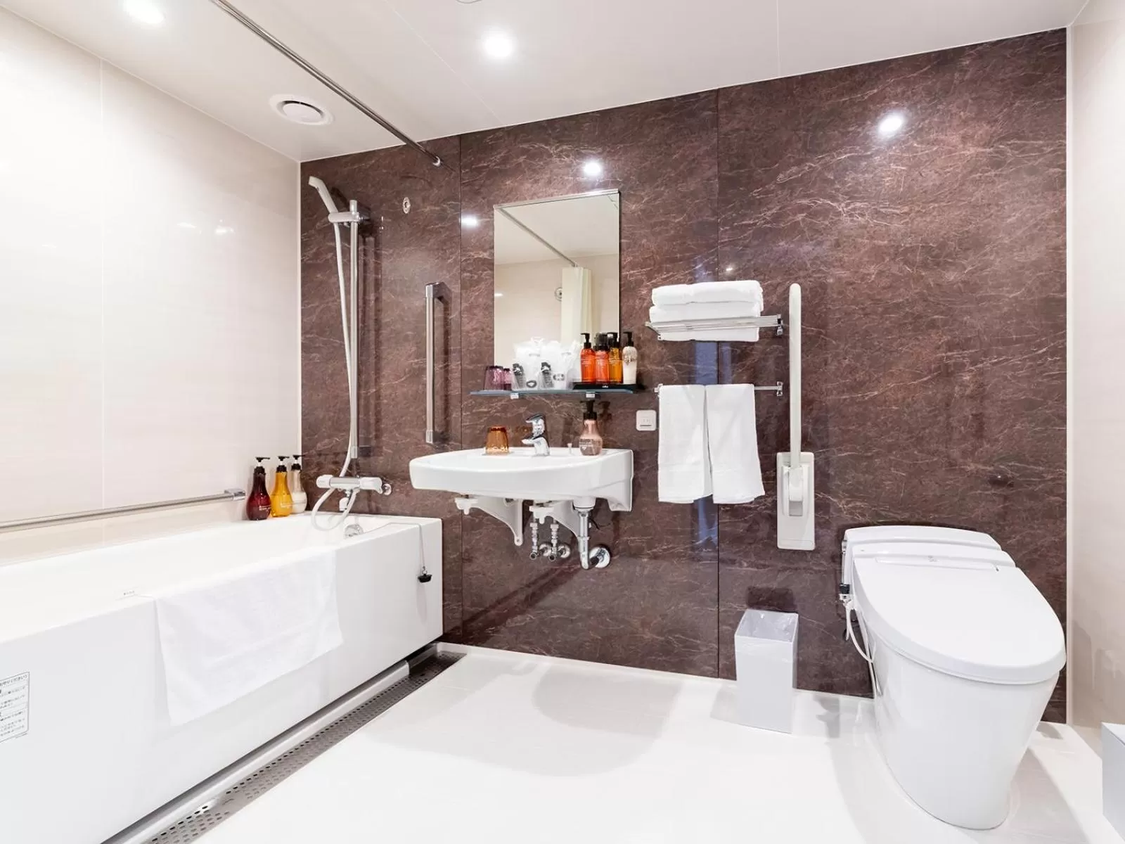 Bathroom in Hiyori Hotel Osaka Namba Station