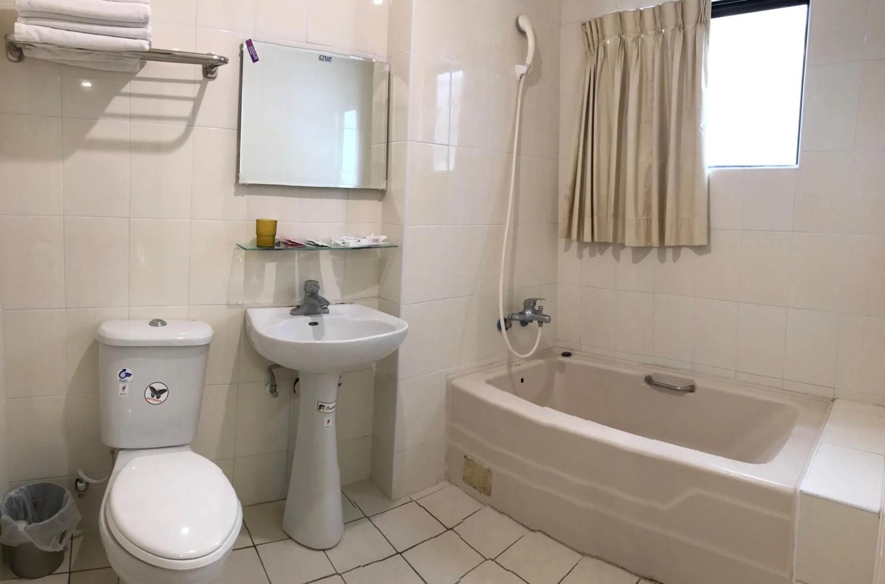 Bathroom in Chantai Hotel