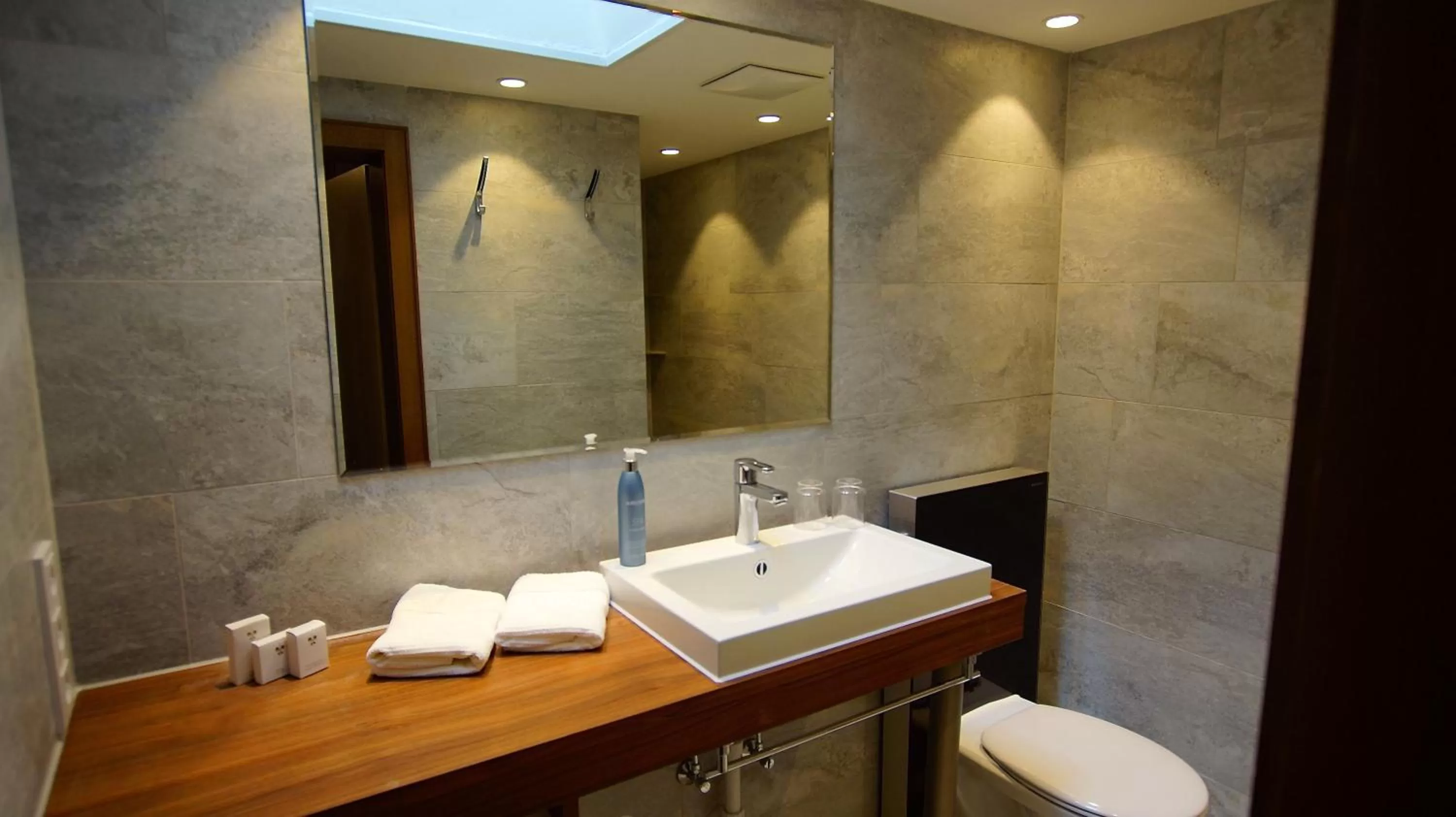 Bathroom in St Hubertus BnB