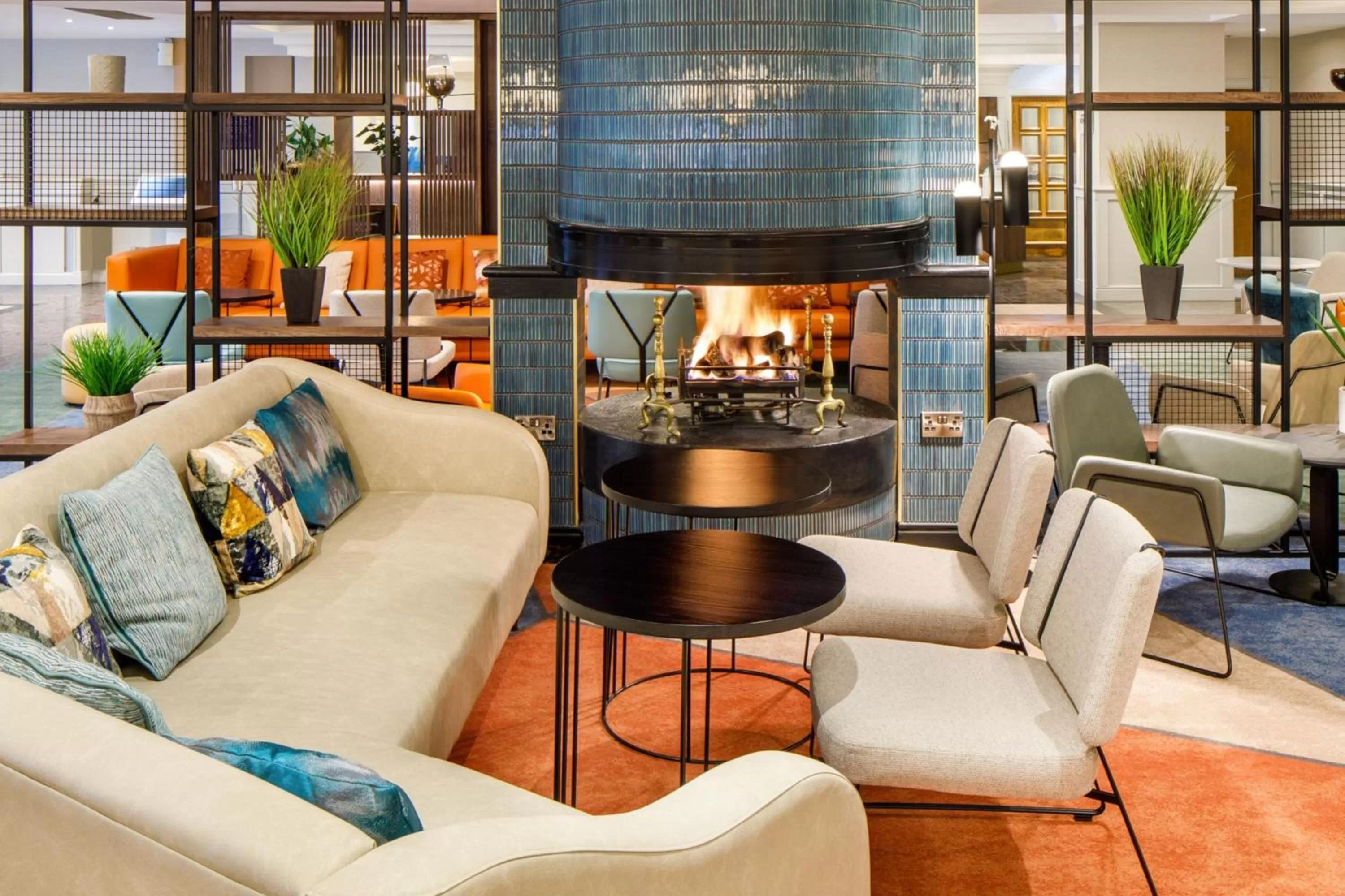 Lobby or reception in Delta Hotels by Marriott Warwick