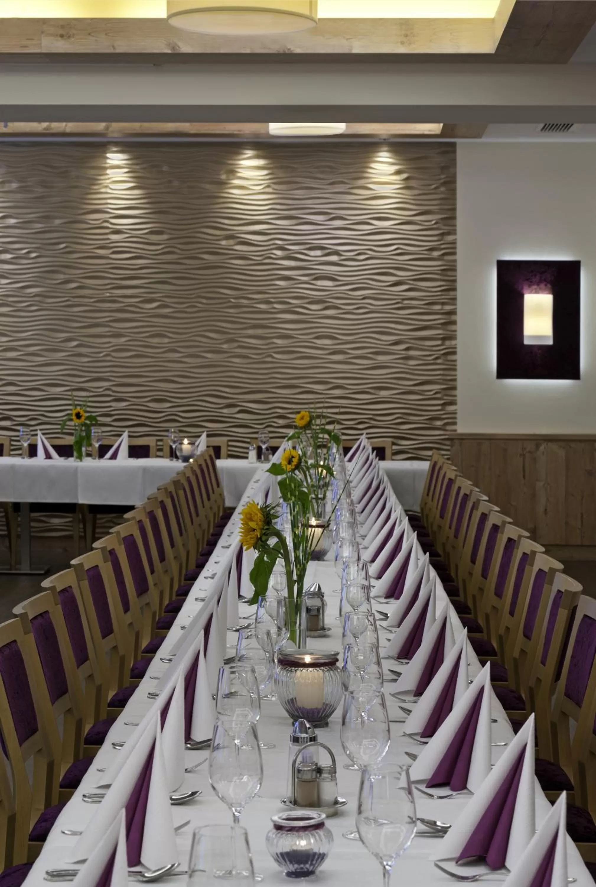 Restaurant/places to eat in Hotel Restaurant Wallner I contactless check-in