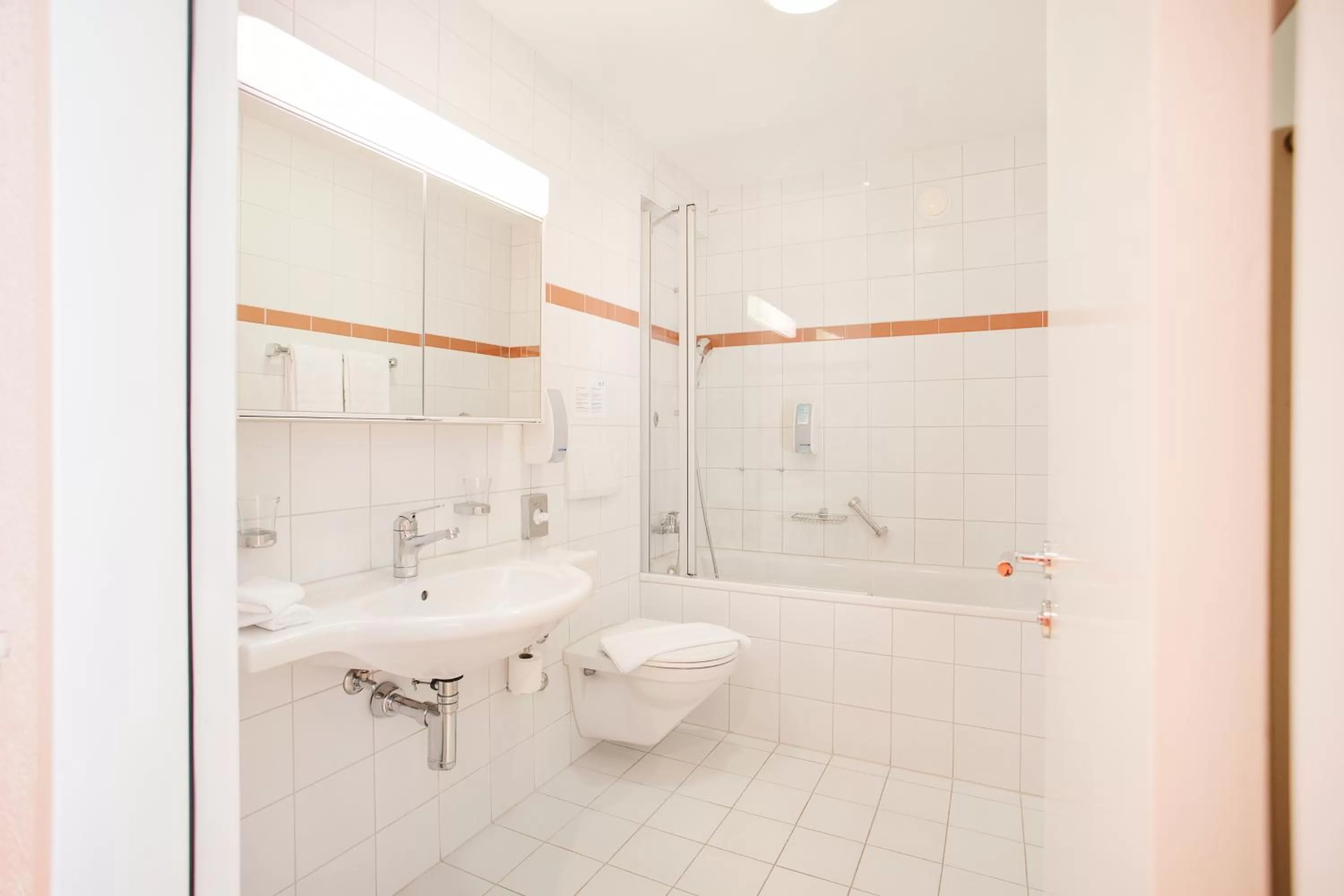 Bathroom in GUESTHOUSE ZURZACH - Self Check-in