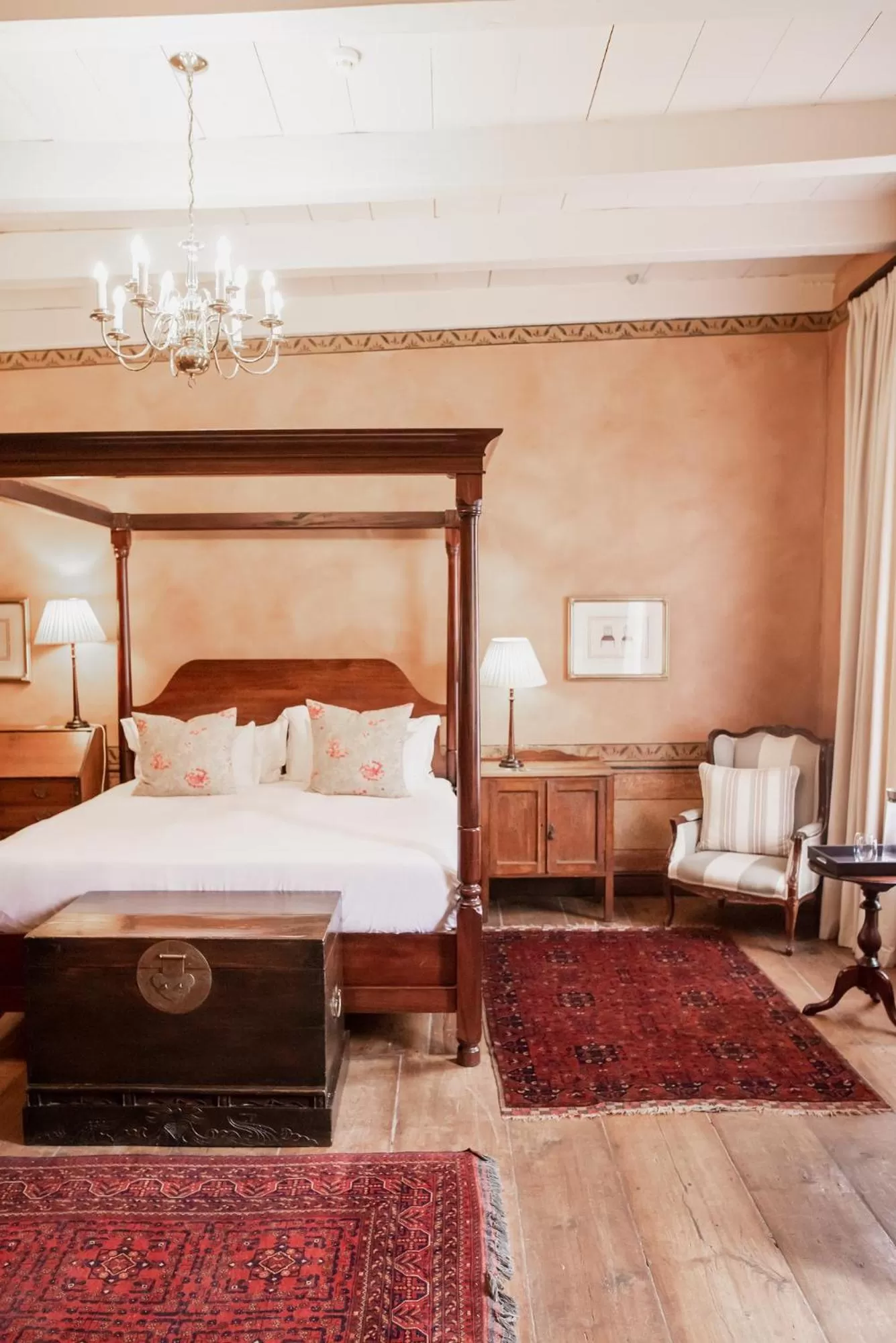 Bedroom, Bed in Cape Heritage Hotel