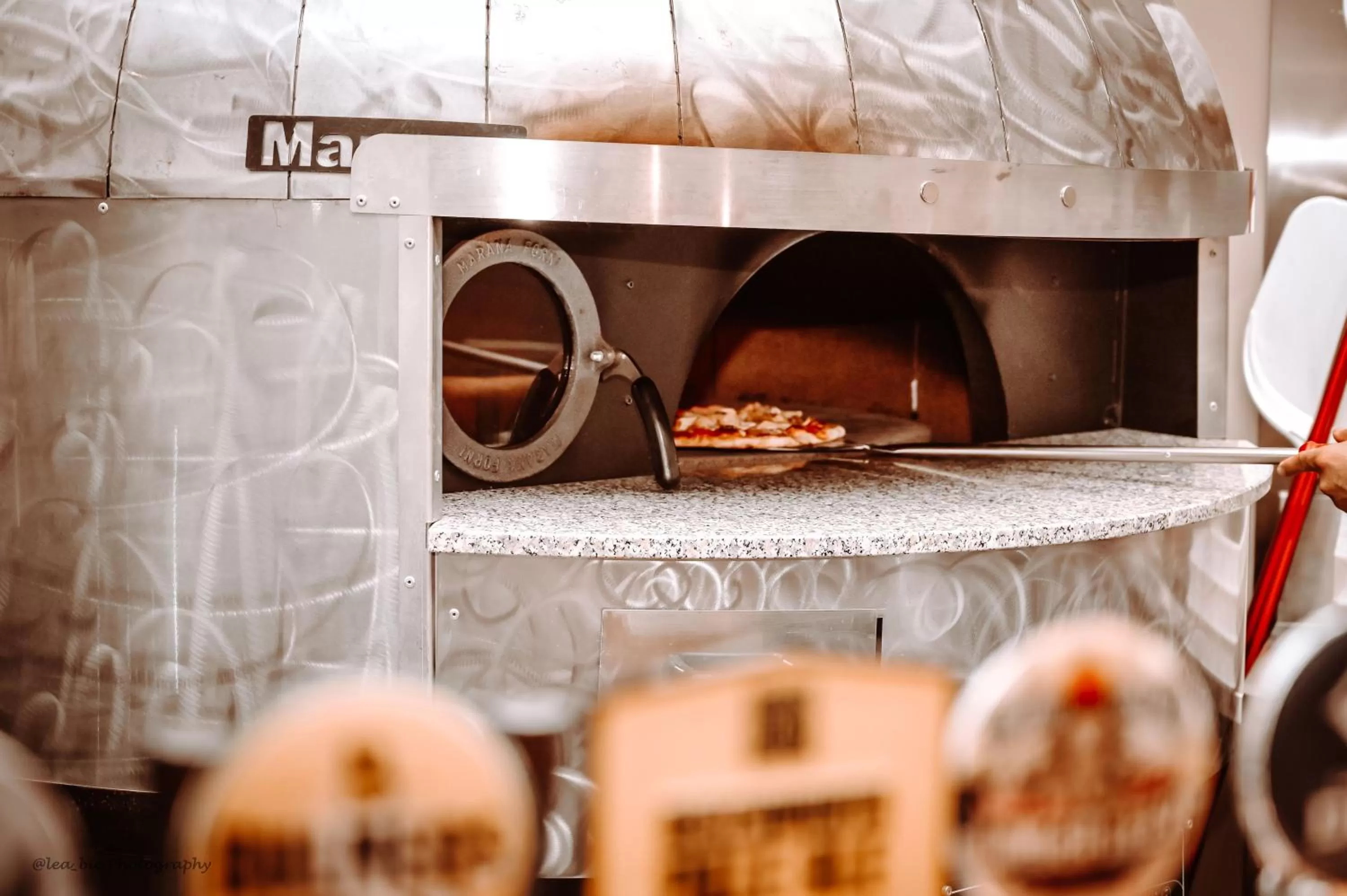 Kitchen or kitchenette in Holbrook Hotel