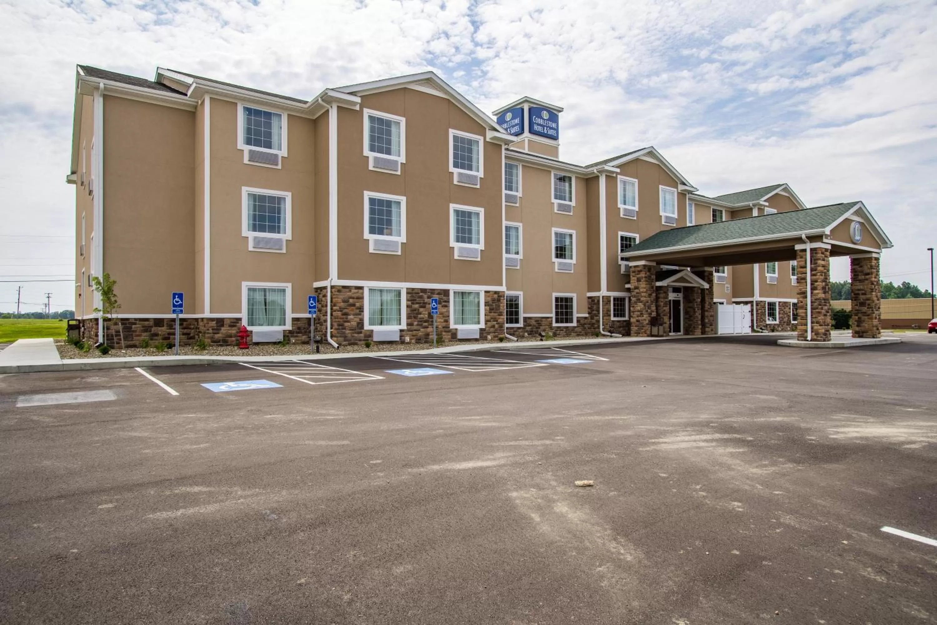 Property building in Cobblestone Hotel & Suites - Orrville