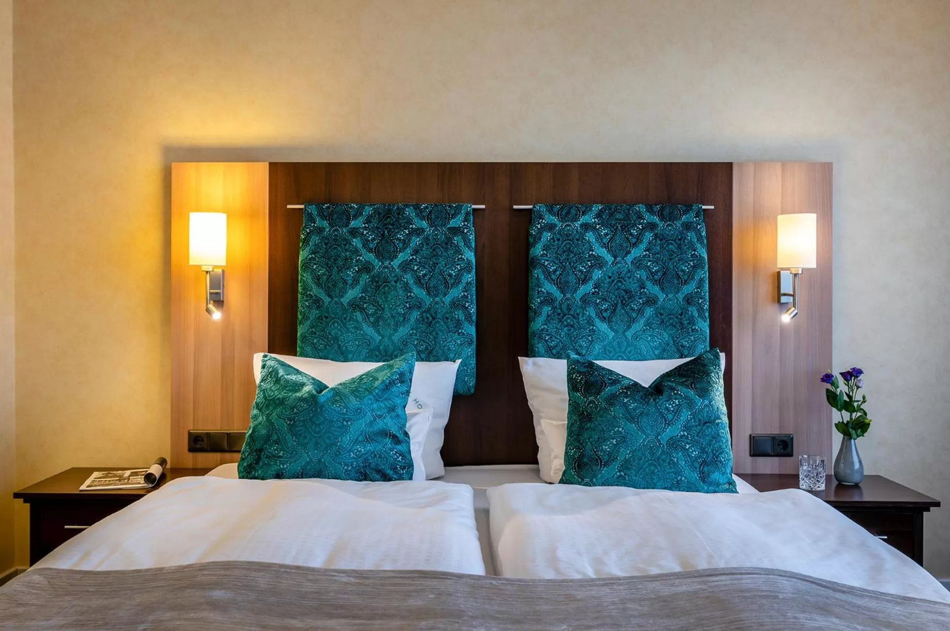 Bedroom, Bed in Insel Hotel Bonn - Superior