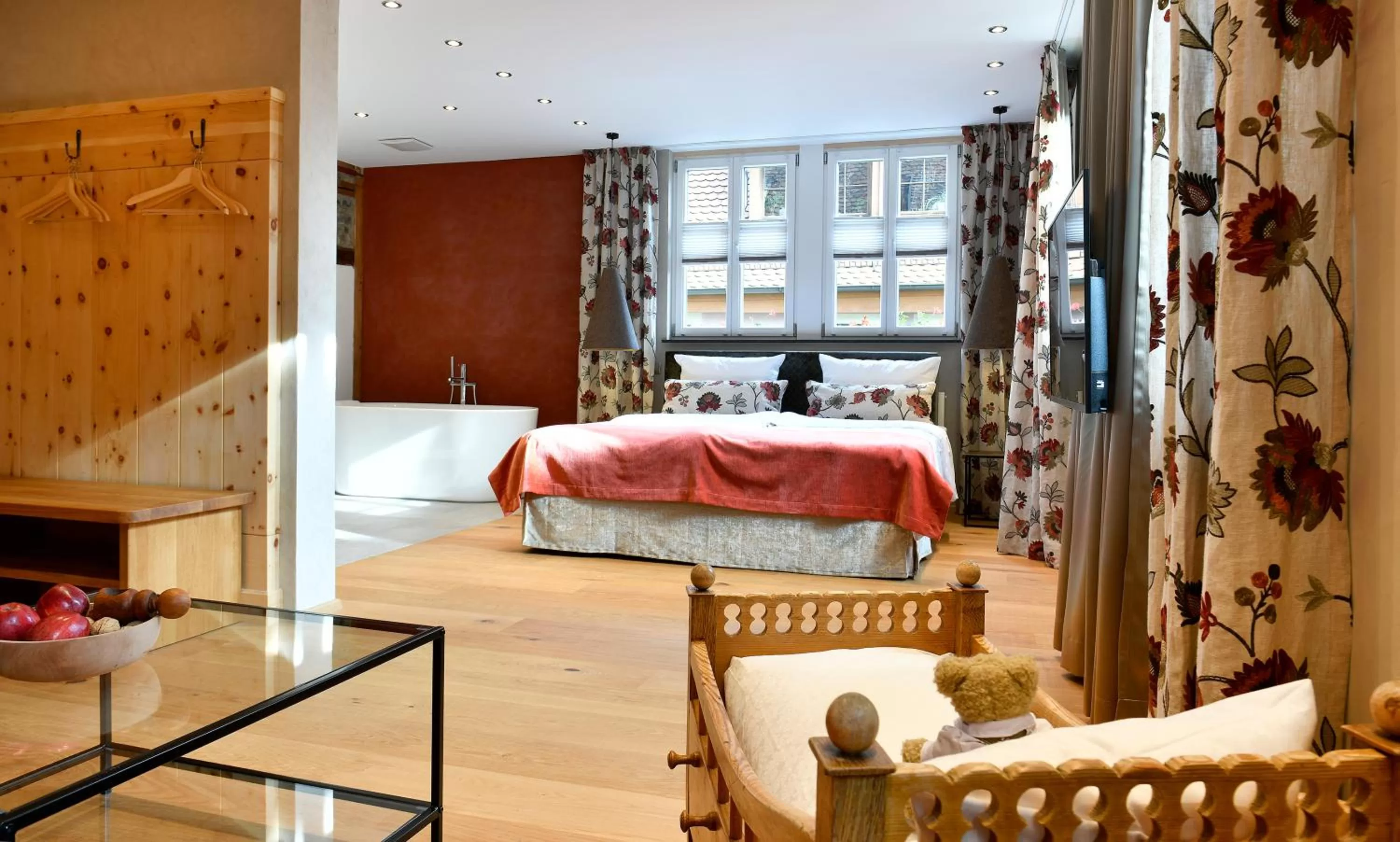 Bedroom, Bed in Romantik Hotel Markusturm